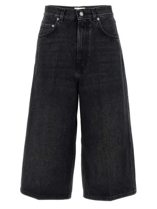 'Belle Mid Black' Bermuda Shorts made by Haikure