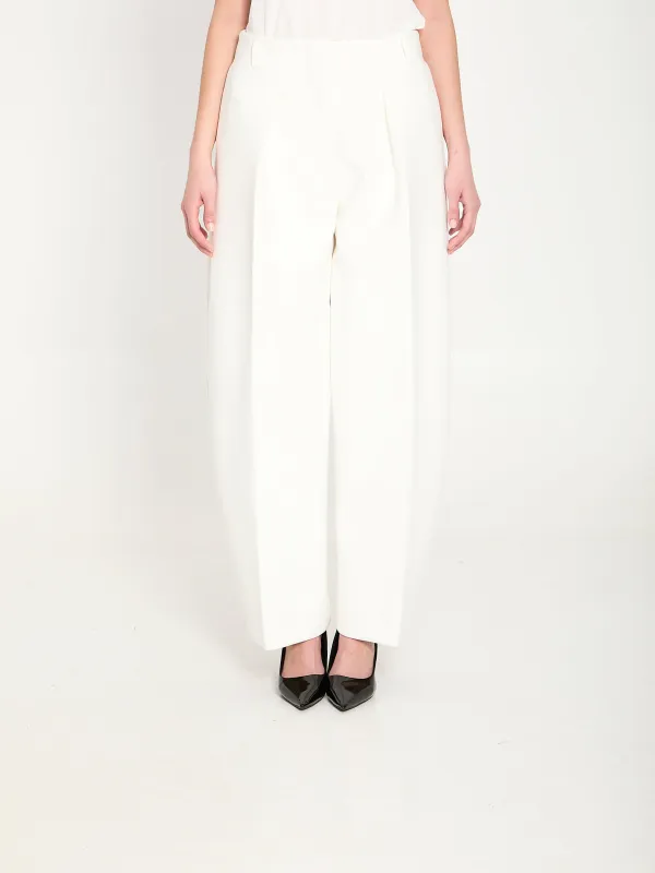 Ovalo trousers made by Jacquemus