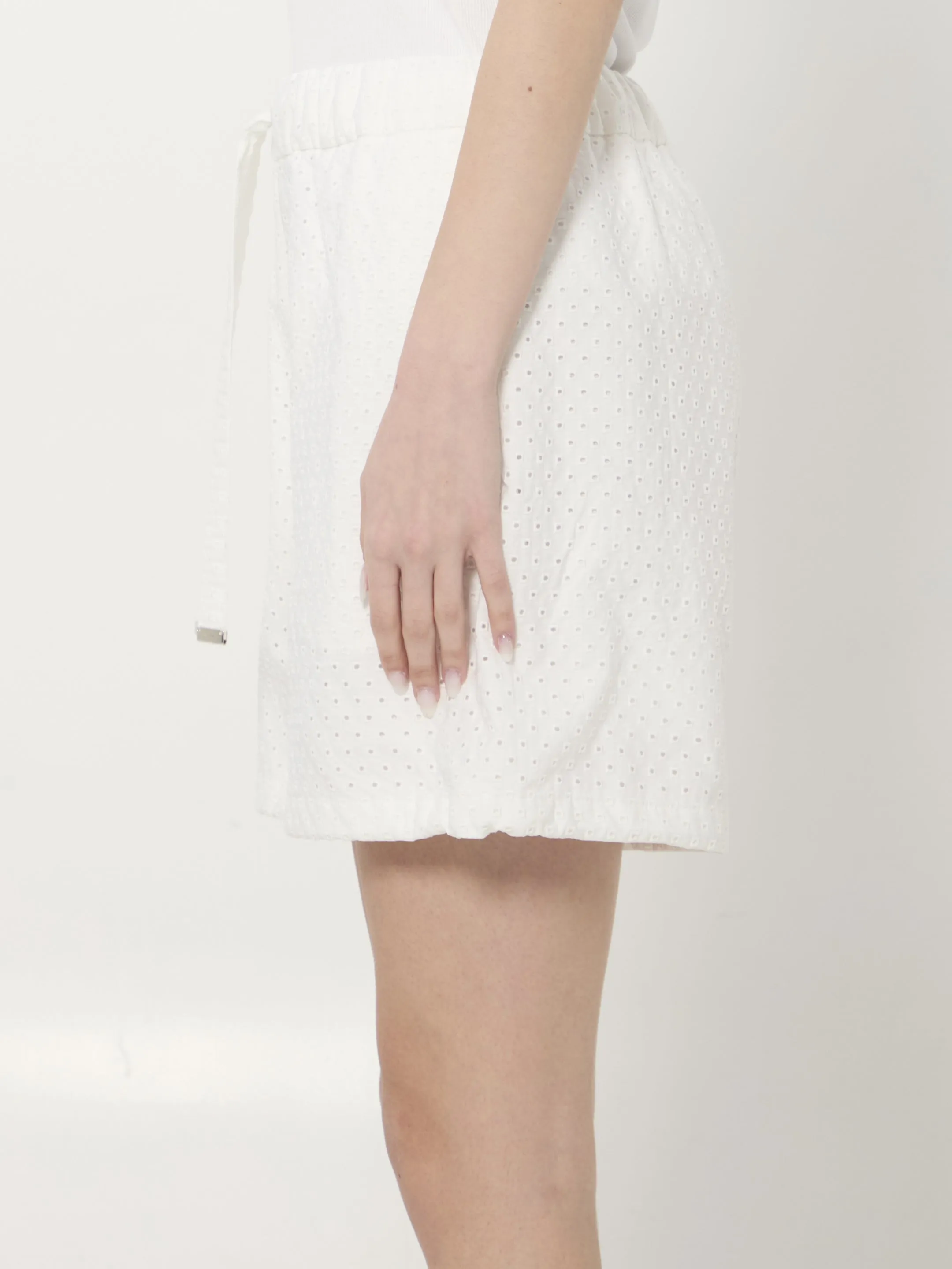 Cotton poplin and San Gallo shorts sold by Lord & Taylor product image thumbnail 3