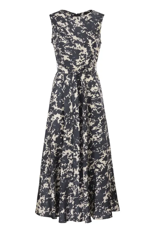 SMMMARTINA DRESS NAVY made by Lord & Taylor