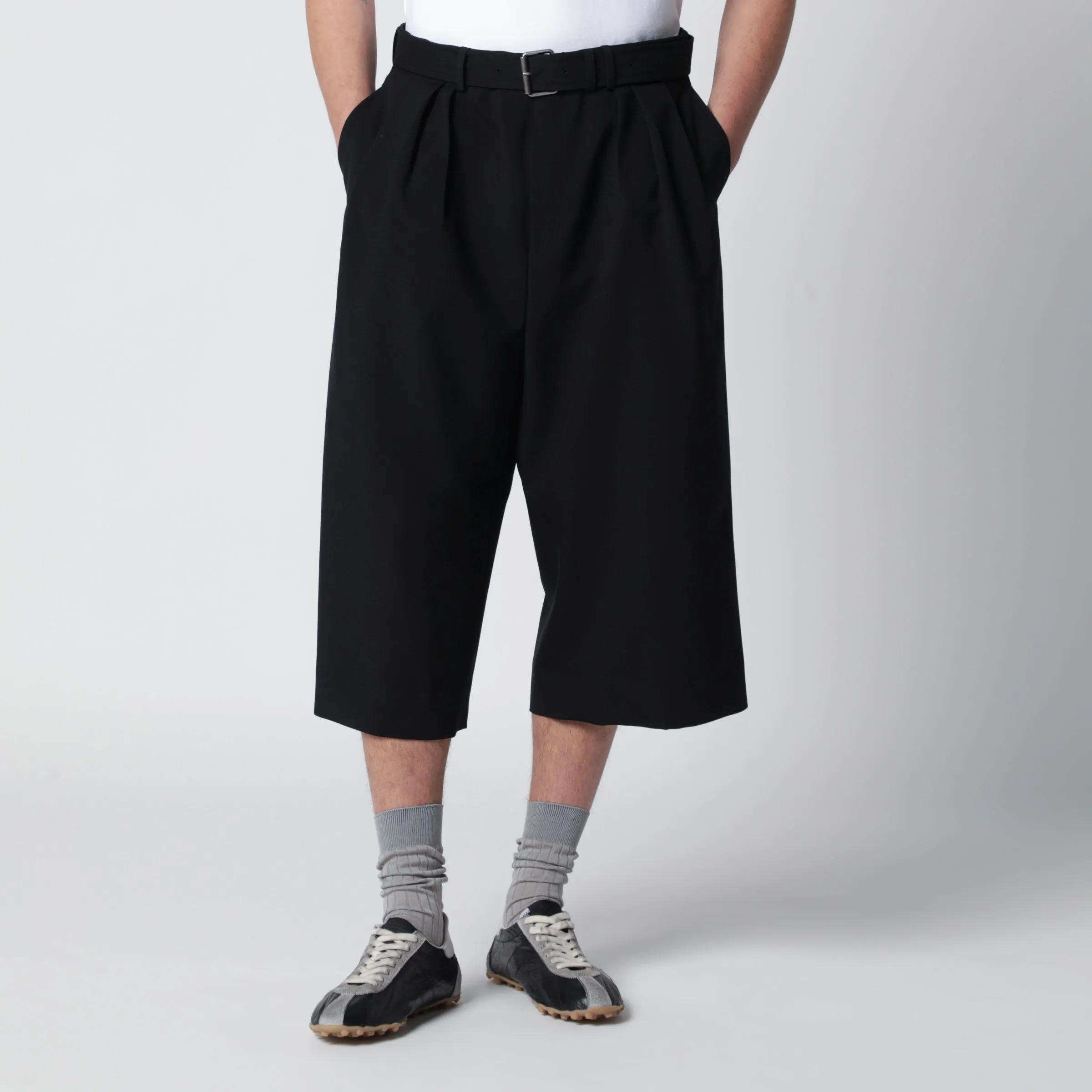 BLACK CROPPED WIDE TROUSERS IN WOOL BLEND sold by Lord & Taylor