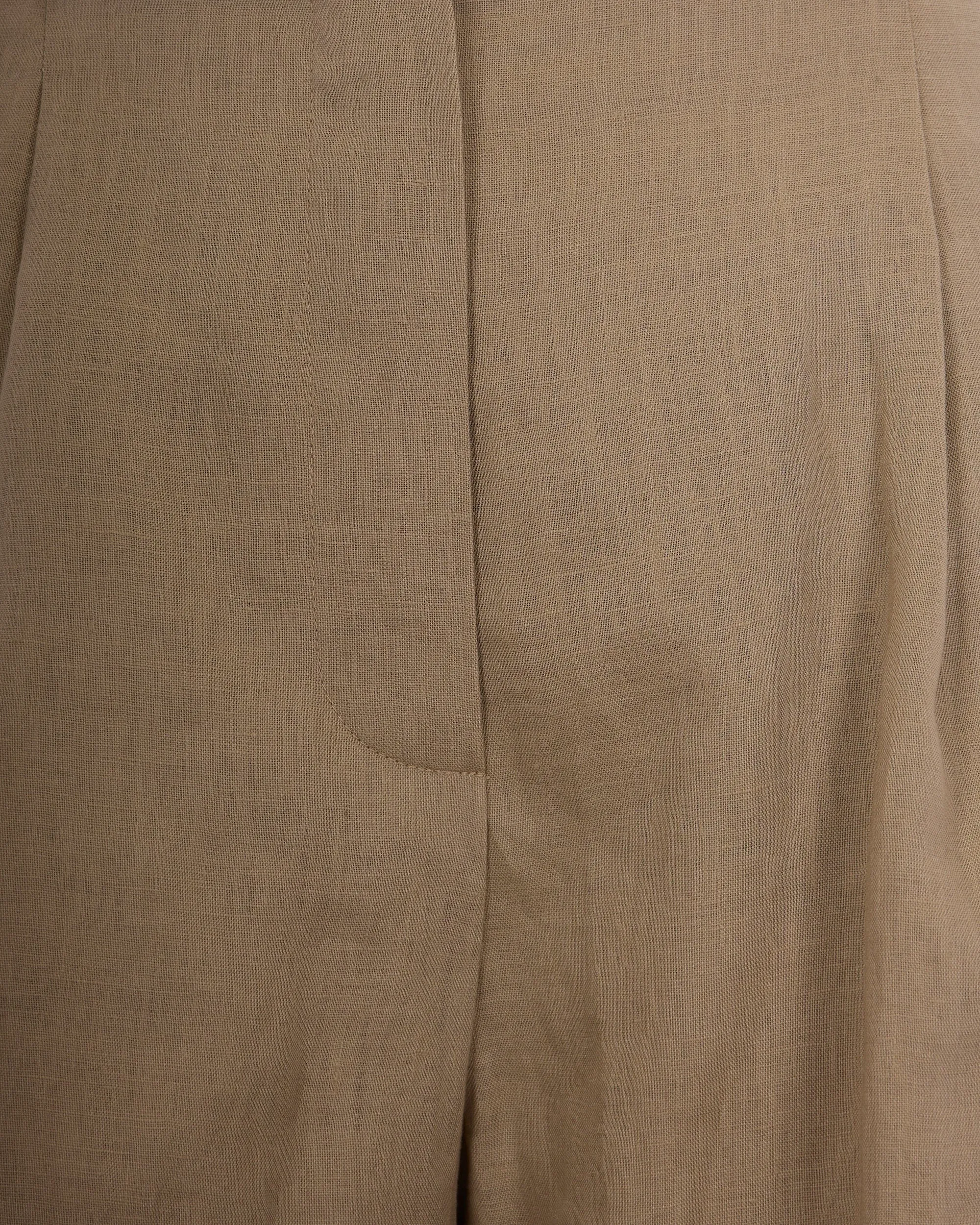 Bermuda Shorts Coloniale Linen sold by Lord & Taylor product image thumbnail 3