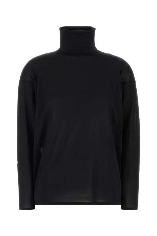 BLACK SILK SWEATER made by Gucci