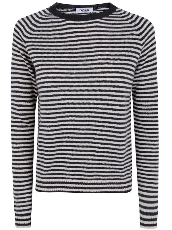 STRIPED ROUND NECK SWEATER made by BASE Compression