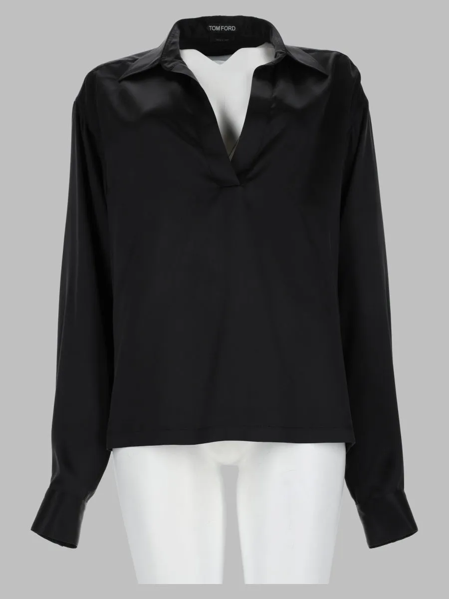 polo in raso di seta stretch con logo sold by Lord & Taylor