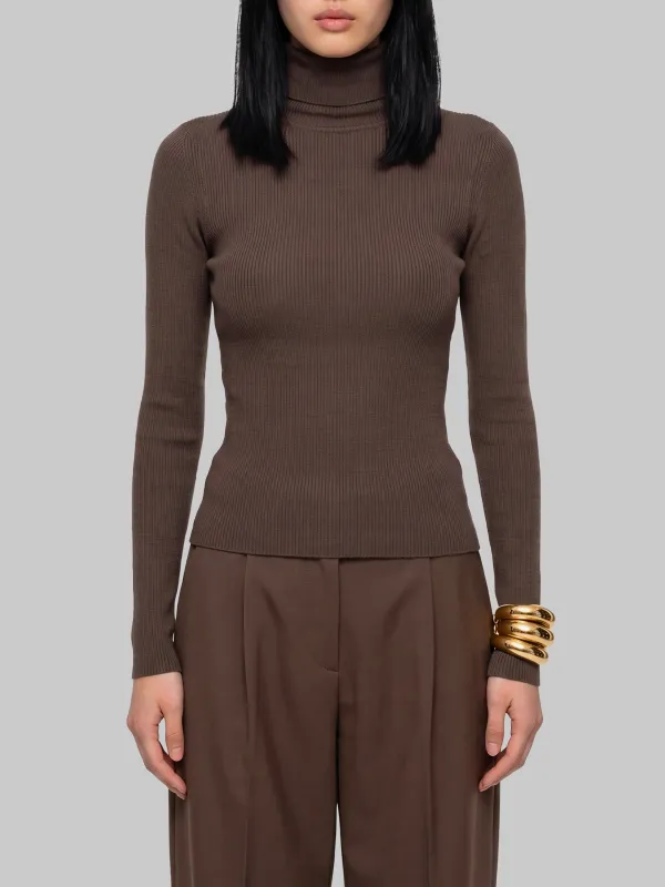 Turtleneck in wool yarn made by MaxMara