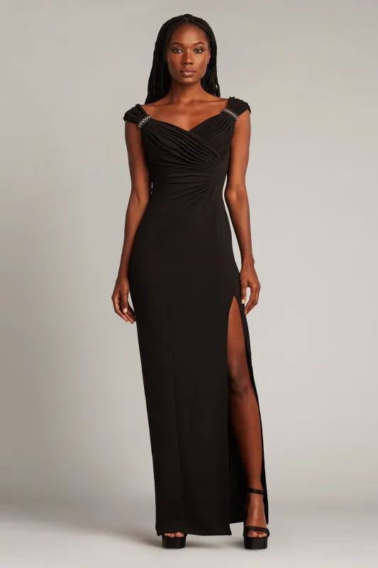 Keene Pearl Accent Gown made by Tadashi Shoji
