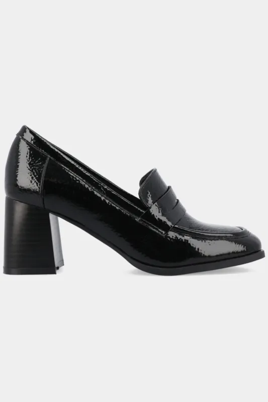 Malleah Pump sold by Lord & Taylor
