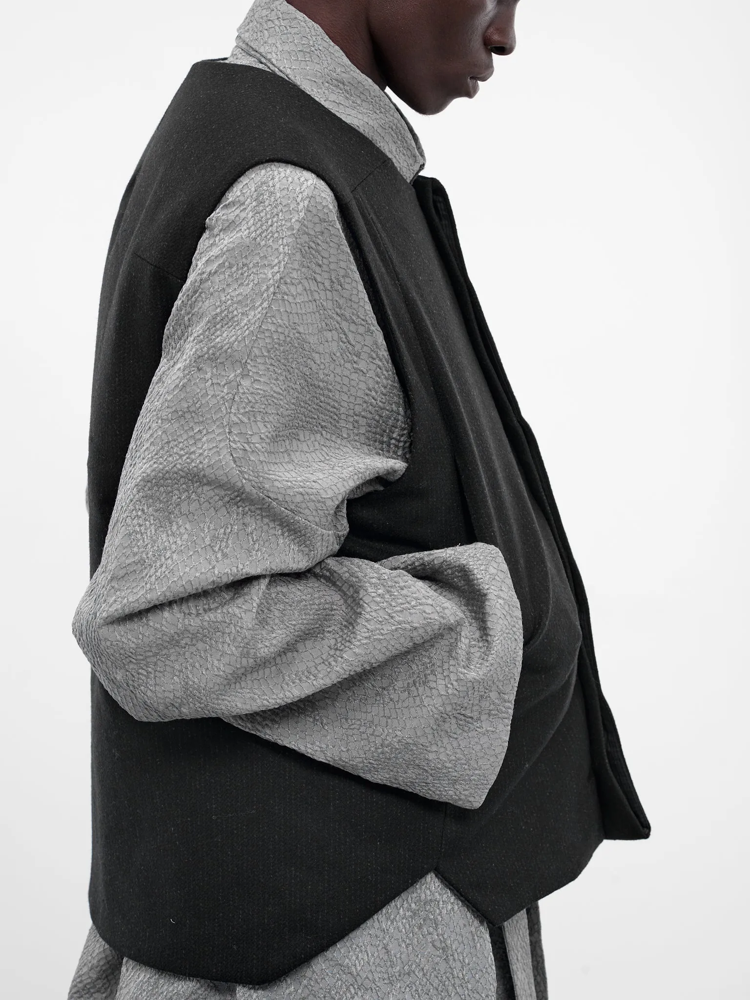 The Gileo Navy Wool Vest (GILEO-NAVY) sold by lorenzo product image thumbnail 5