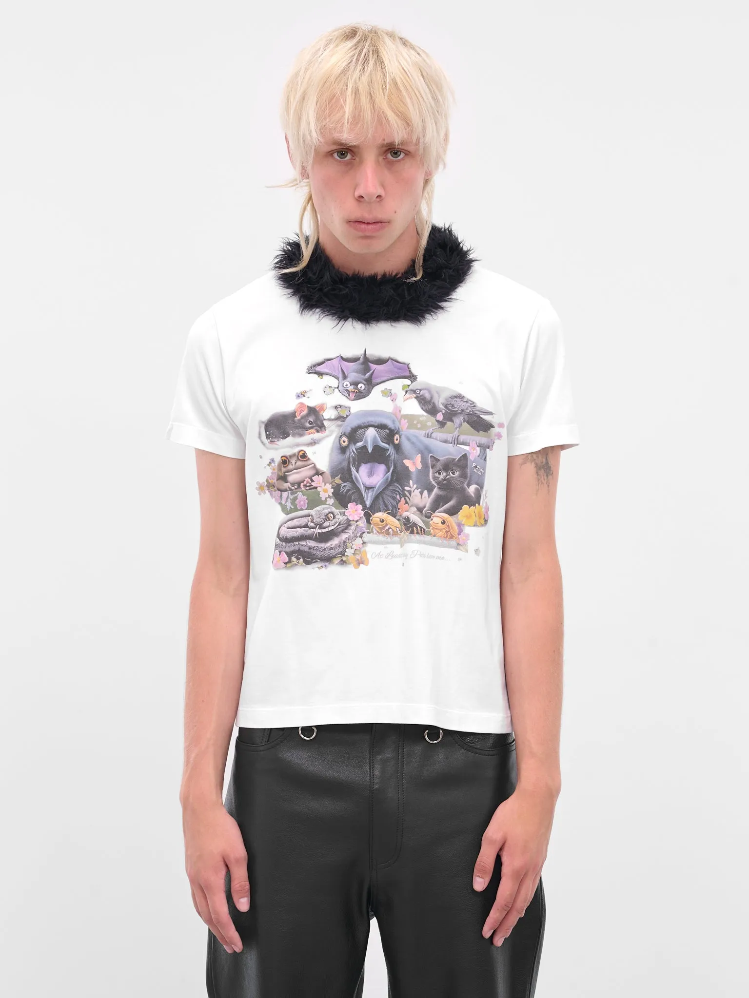 White Fur Trim Graphic Tee (25AW52CS407-WHITE) sold by lorenzo