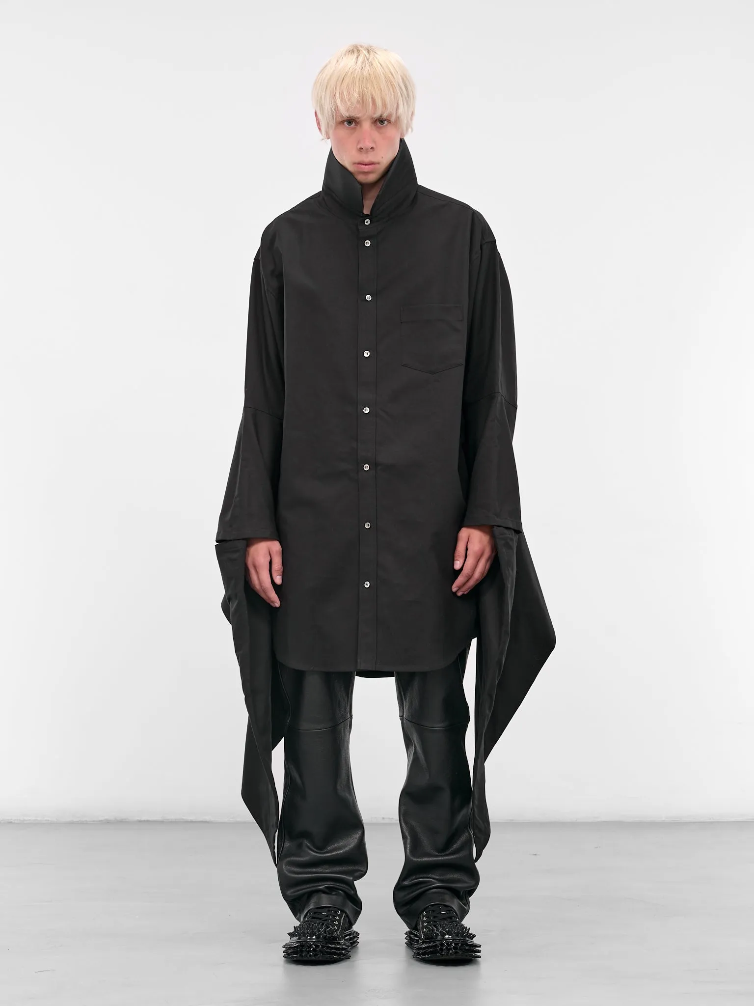 Black Wing Button-Up Shirt (25AW21SH164-BLACK) sold by lorenzo