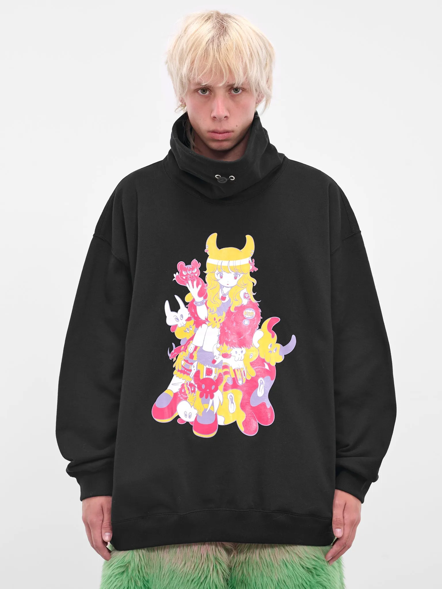 Black Graphic High Neck Sweatshirt (KL1005-BLACK) sold by lorenzo