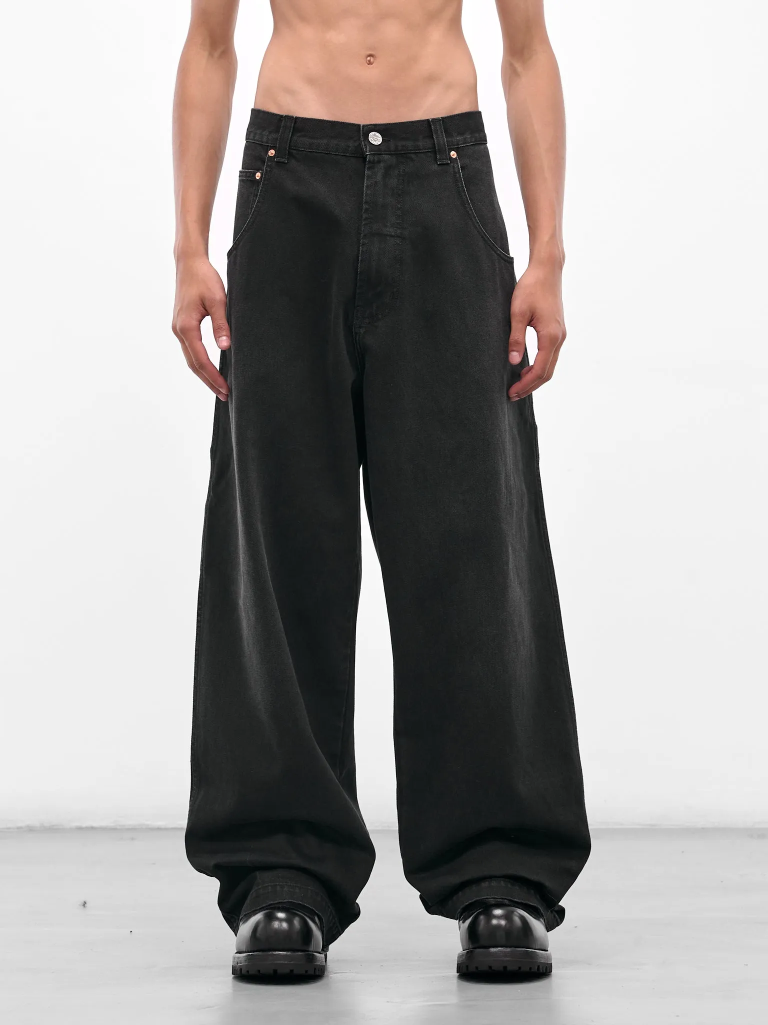 Black Hip Hop Denim Jeans (UH76DP250B2-VINTAGE-BLACK) sold by lorenzo