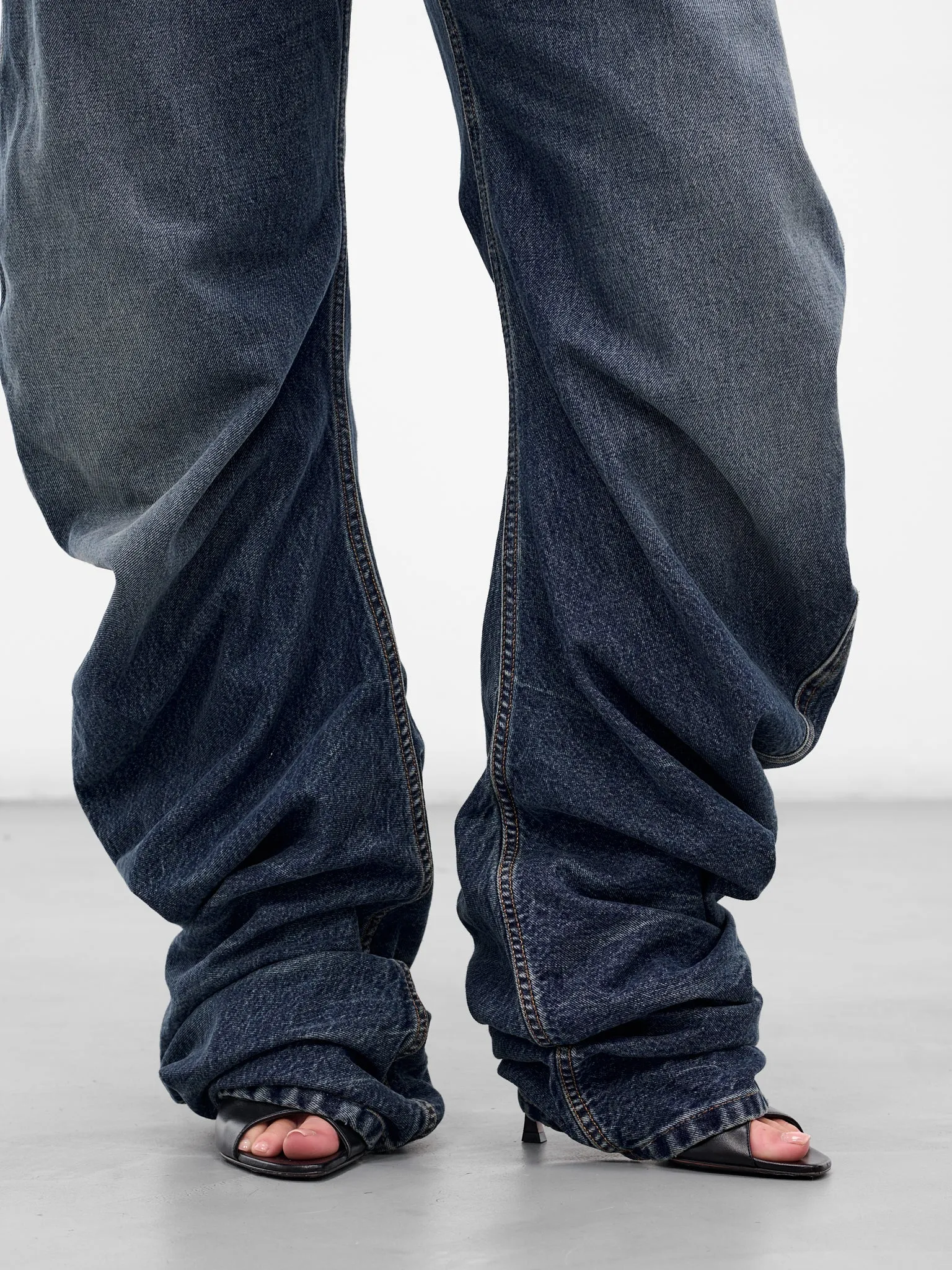 Blue Oversized Stacking Denim Jeans (25-03-W-TR008-D024-VINTAGE-BLU) sold by lorenzo product image thumbnail 5