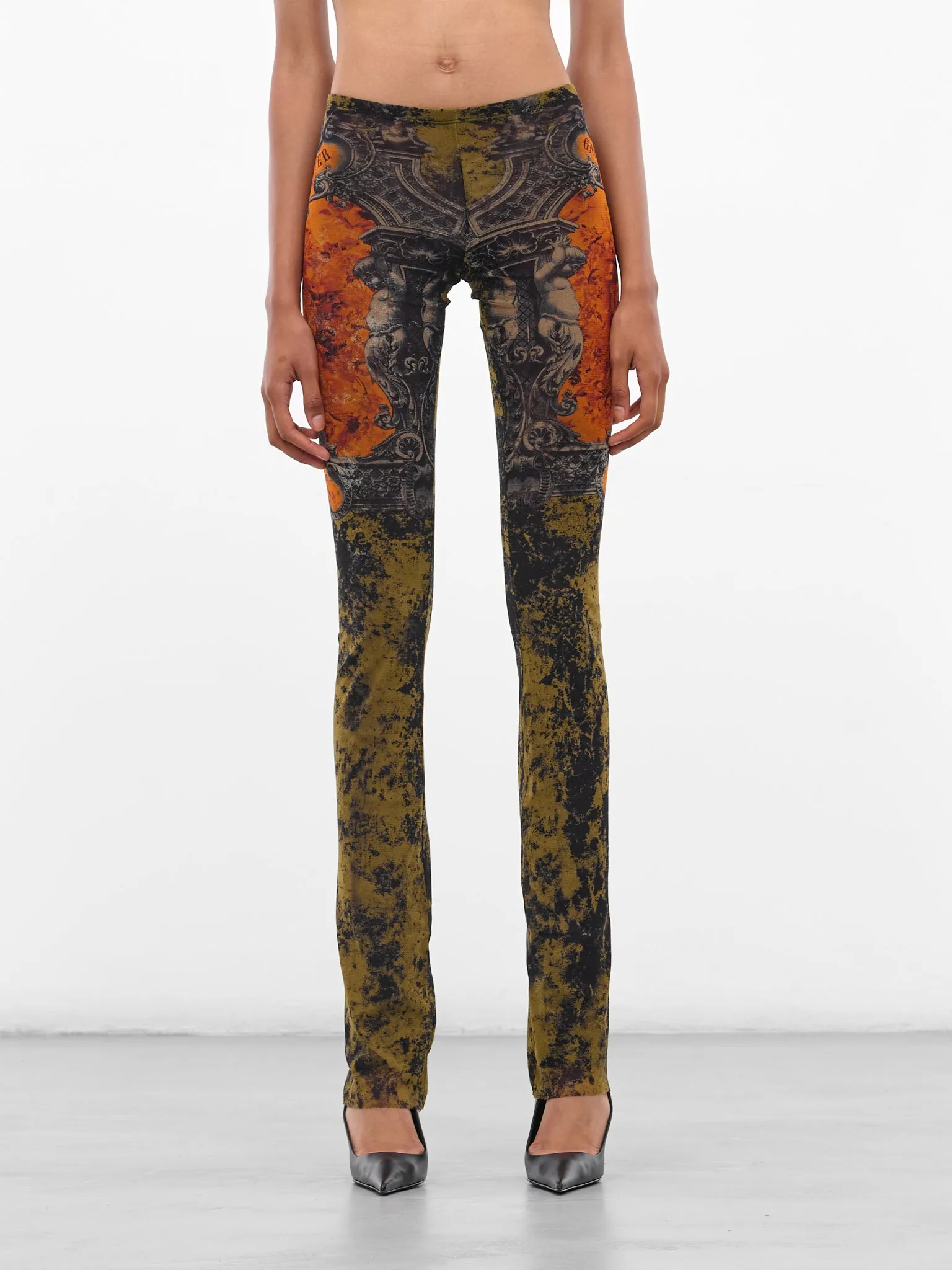 The "Médaillon" Graphic Leggings (25-03-W-TR016-M006P-MULTI) sold by lorenzo