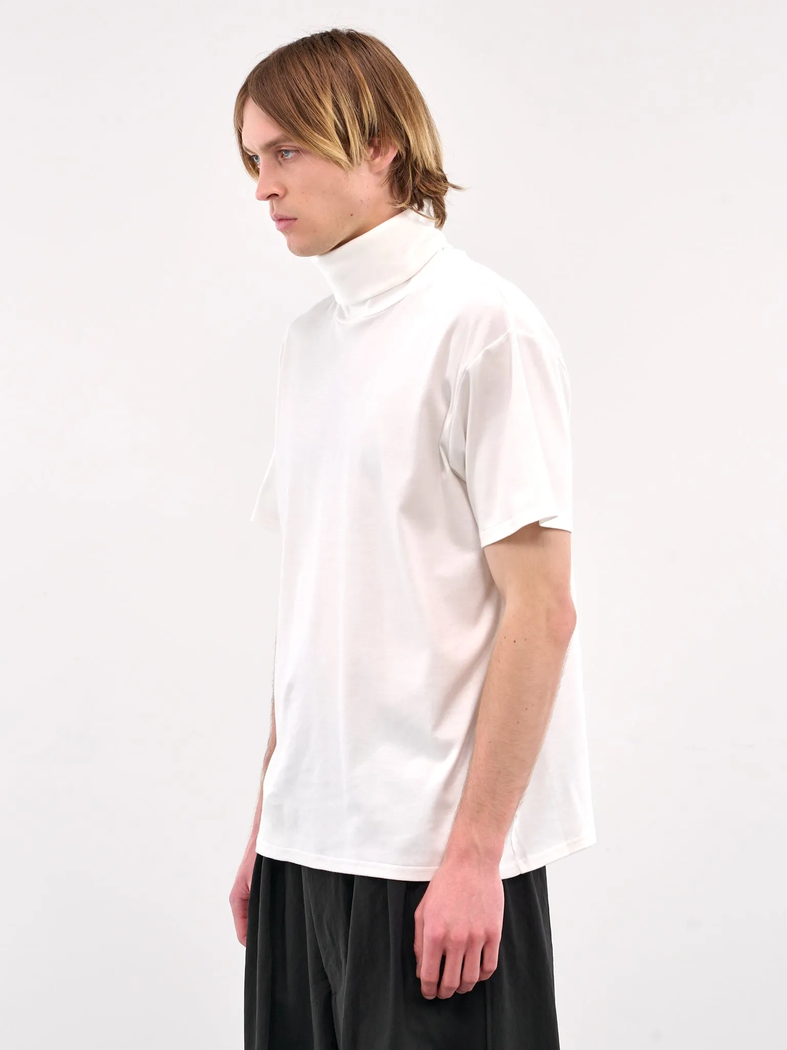 White Turtleneck Short Sleeve Tee (RM251-033-WHITE)) sold by lorenzo product image thumbnail 2