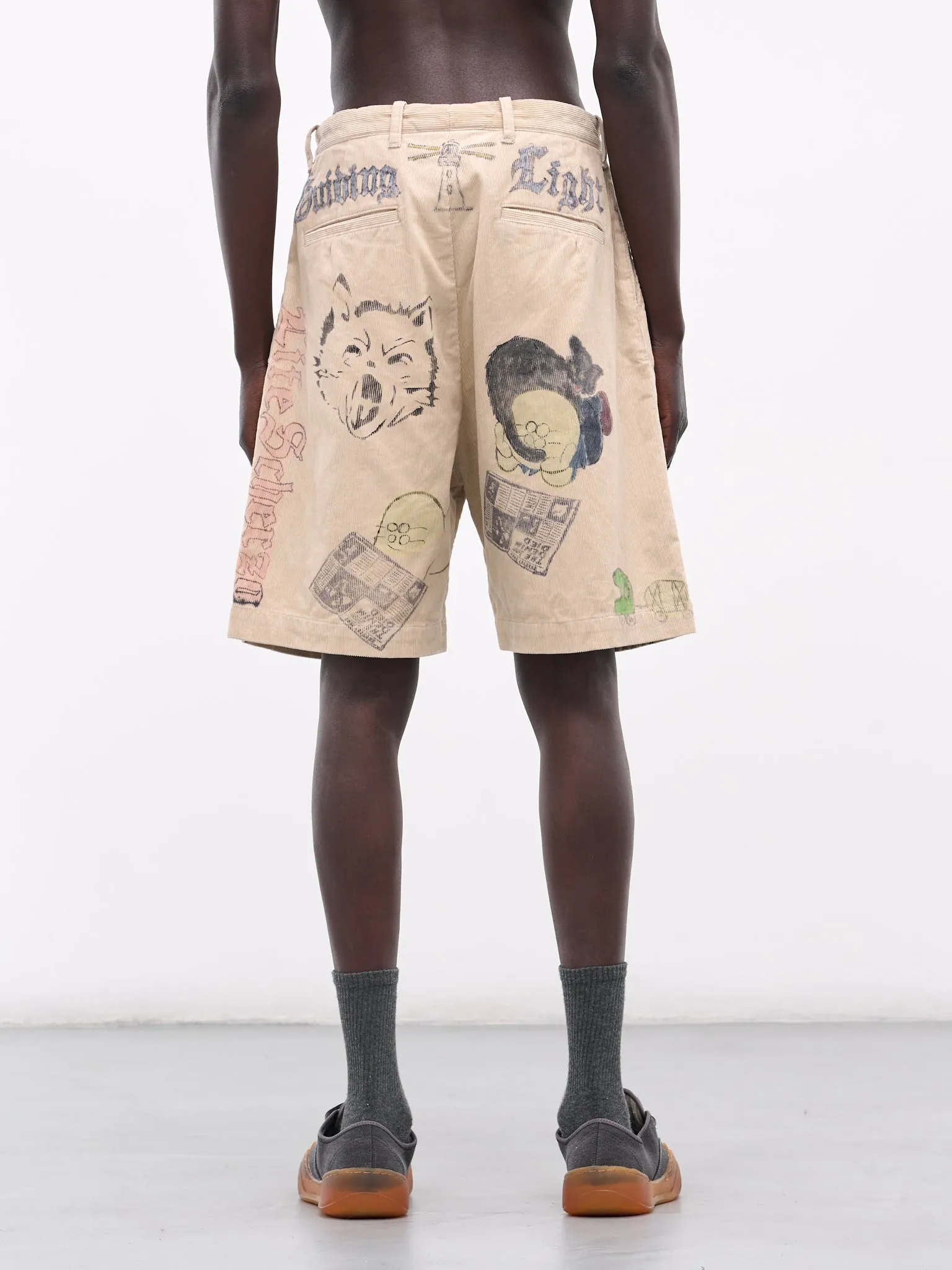 'Memorial Paint' Baggy Corduroy Shorts (K2502SP003-BE-BEIGE) sold by lorenzo product image thumbnail 3