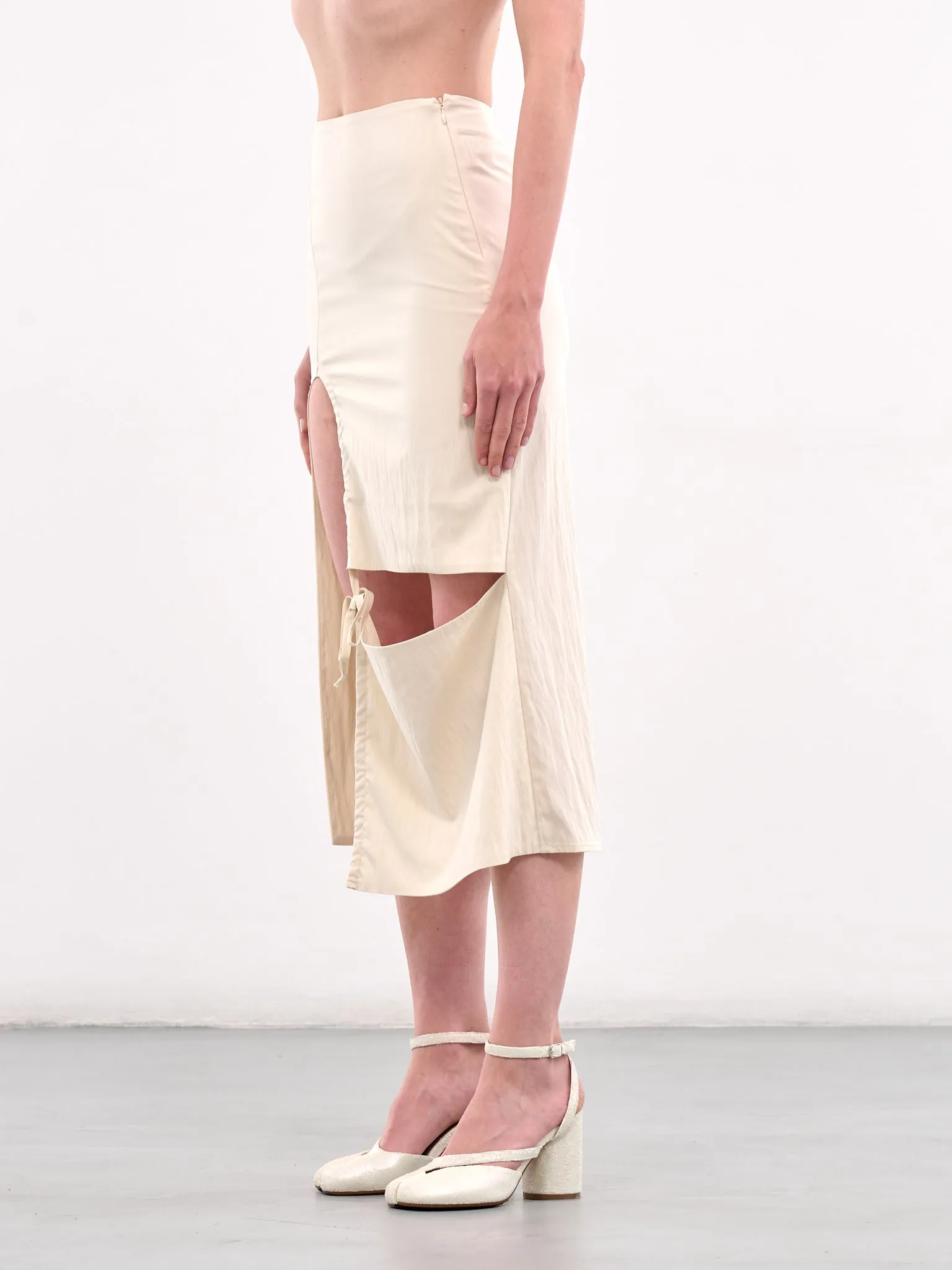 Cut-Out Midi Skirt (YR005SK04-BEIGE) sold by lorenzo product image thumbnail 2