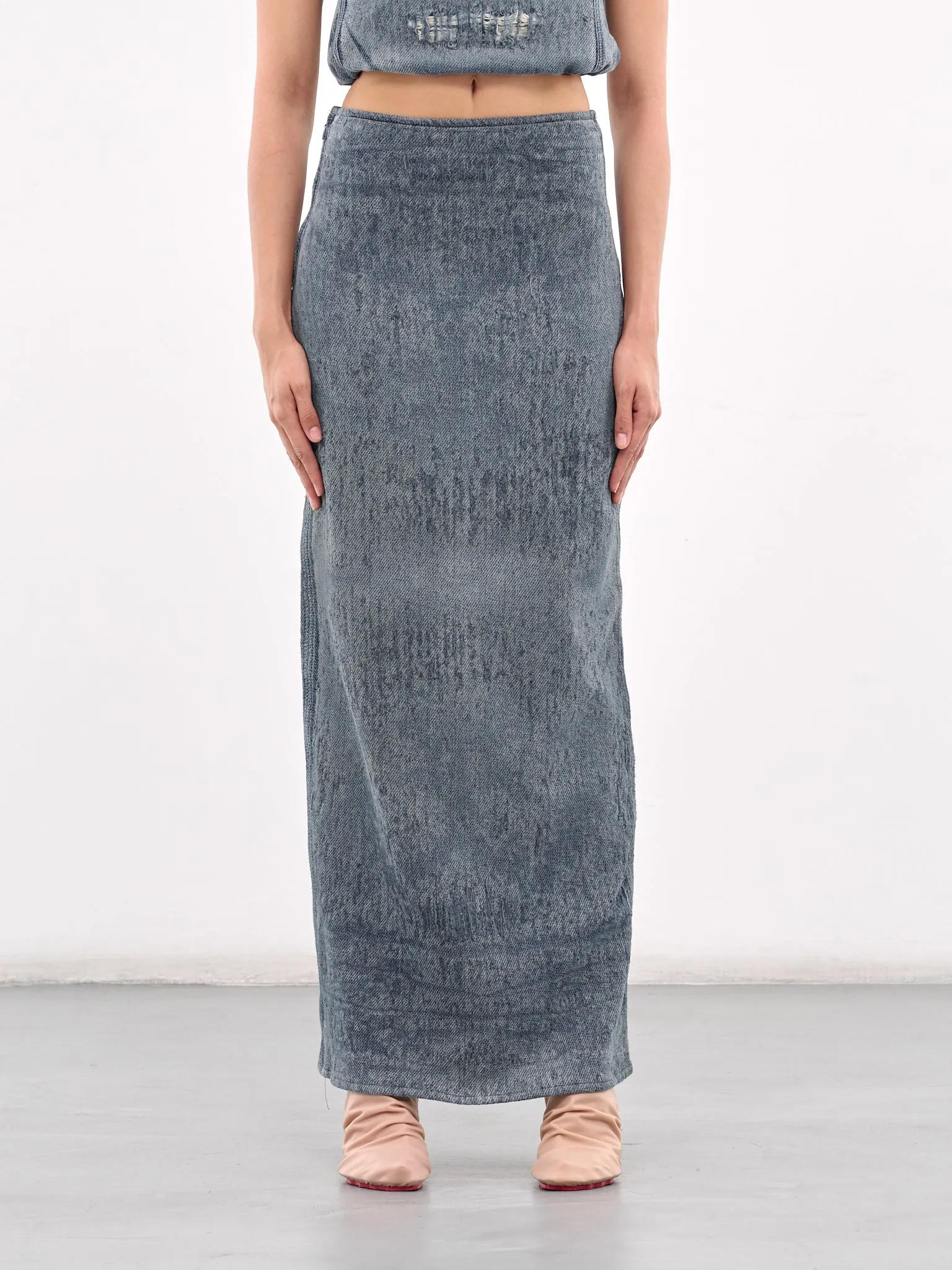 De-Megan-Fsg Denim Skirt (A18934-068RQ-DENIM0 sold by lorenzo