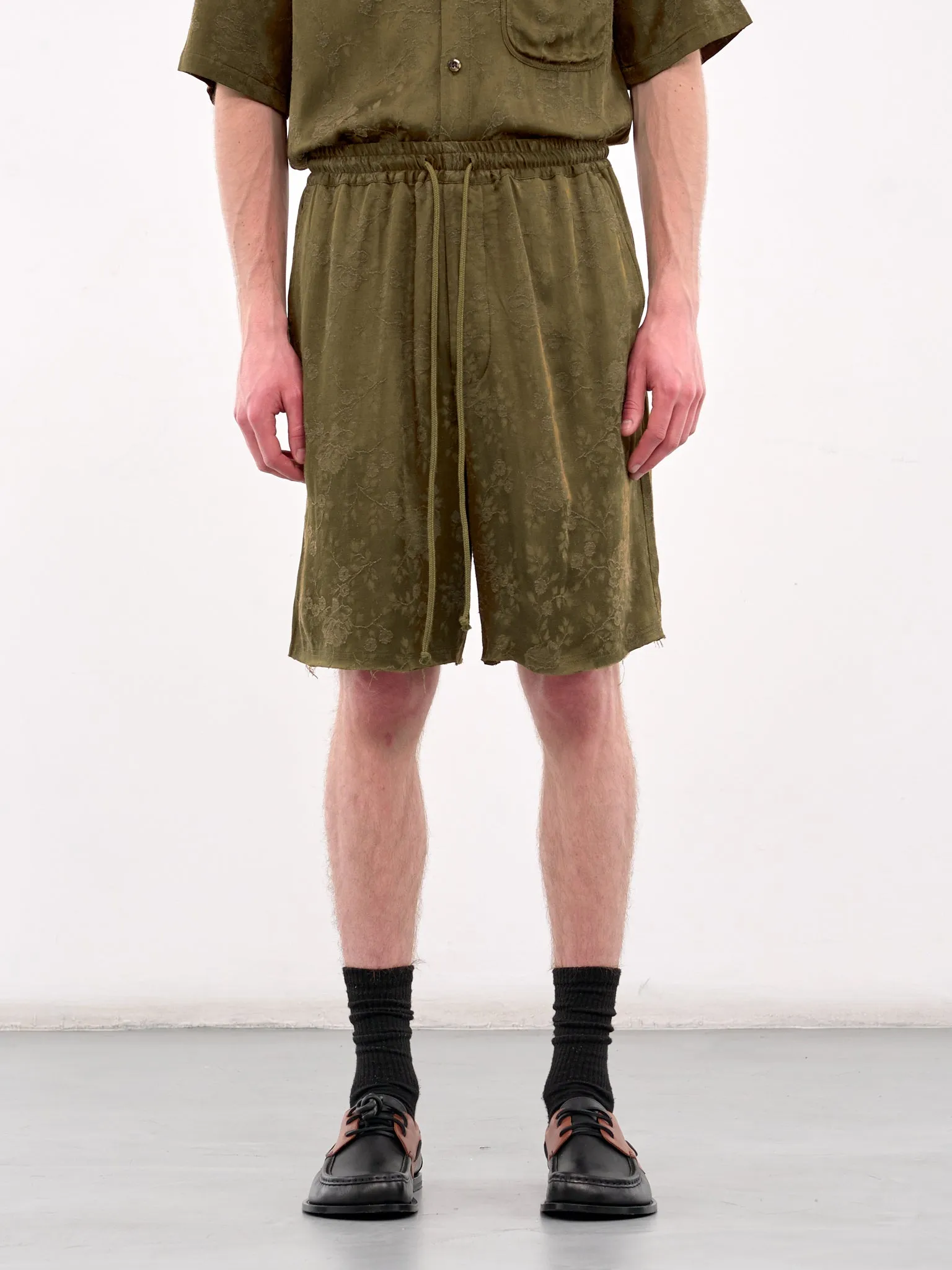 Raw Lined Elasticated Shorts (251-MST050RL-KHAKI) sold by lorenzo