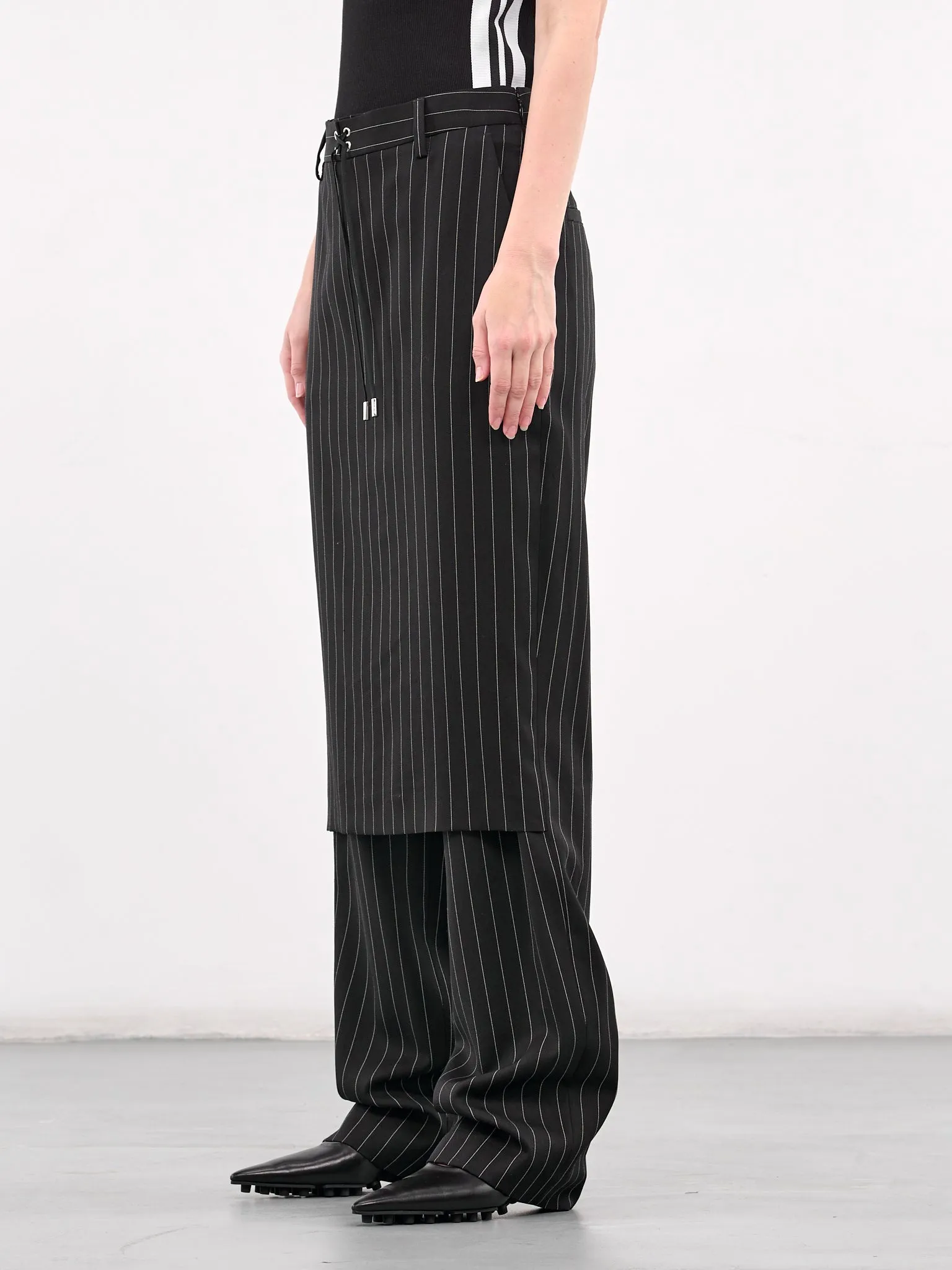 The Lace-Up Pant Skirt (25-33-F-PJ010-C074-BLACK-WHITE) sold by lorenzo product image thumbnail 2