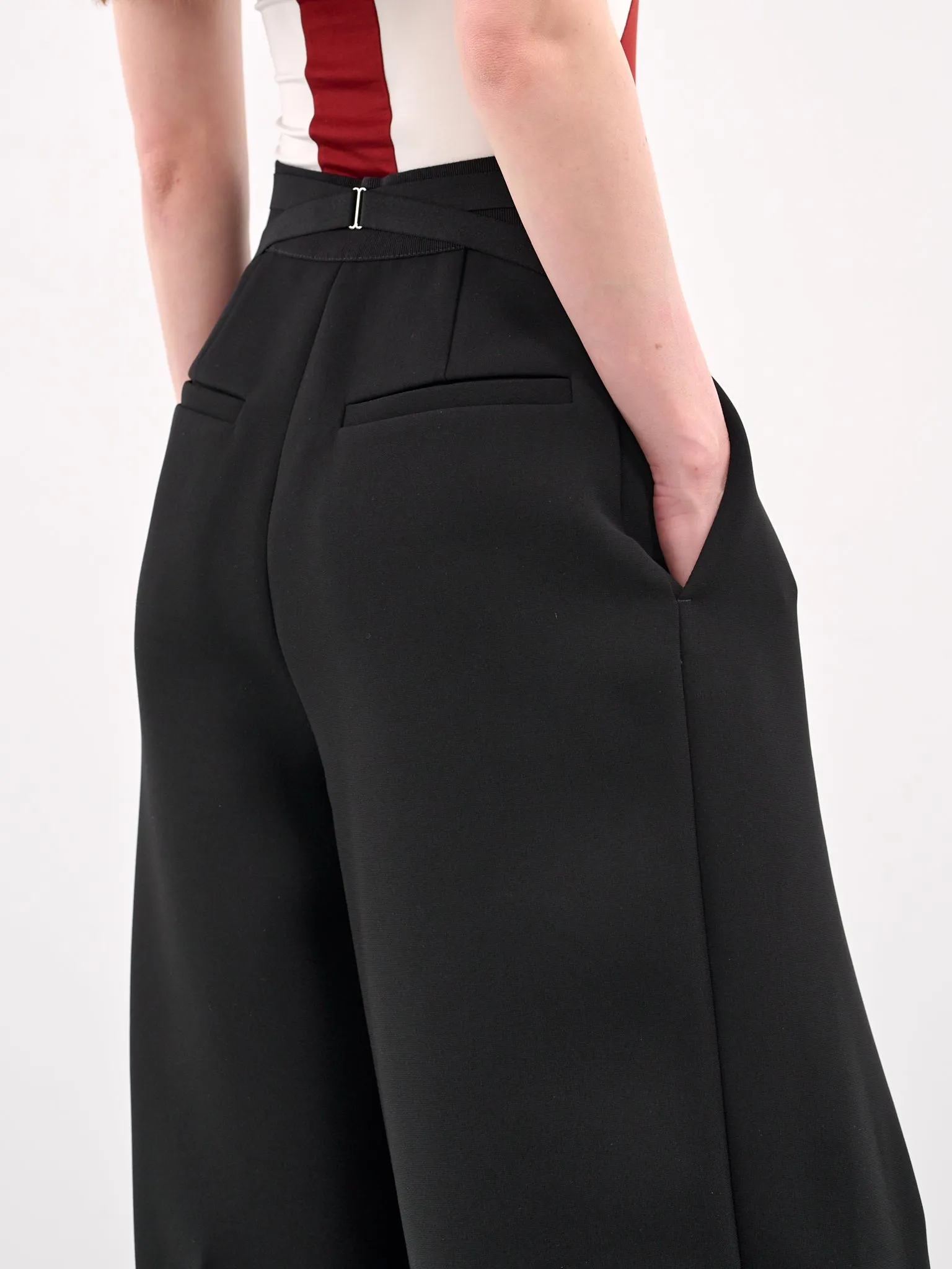 The Crepe Pants (25-33-F-PA187-C081-BLACK) sold by lorenzo product image thumbnail 4