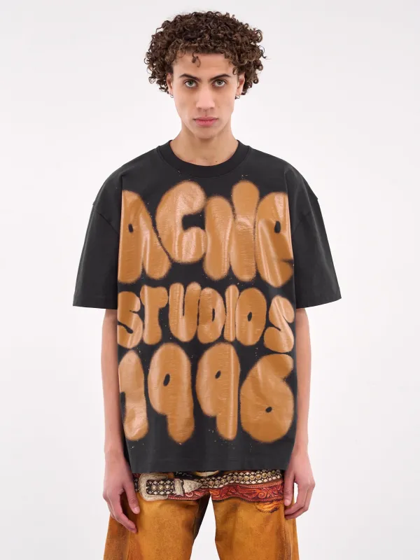 Relaxed Fit Logo Tee (CL0333-BLACK) sold by lorenzo