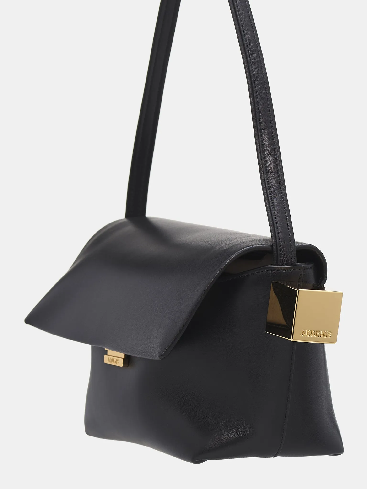 The Rond Carré (243BA383-3171-BLACK) sold by lorenzo product image thumbnail 4