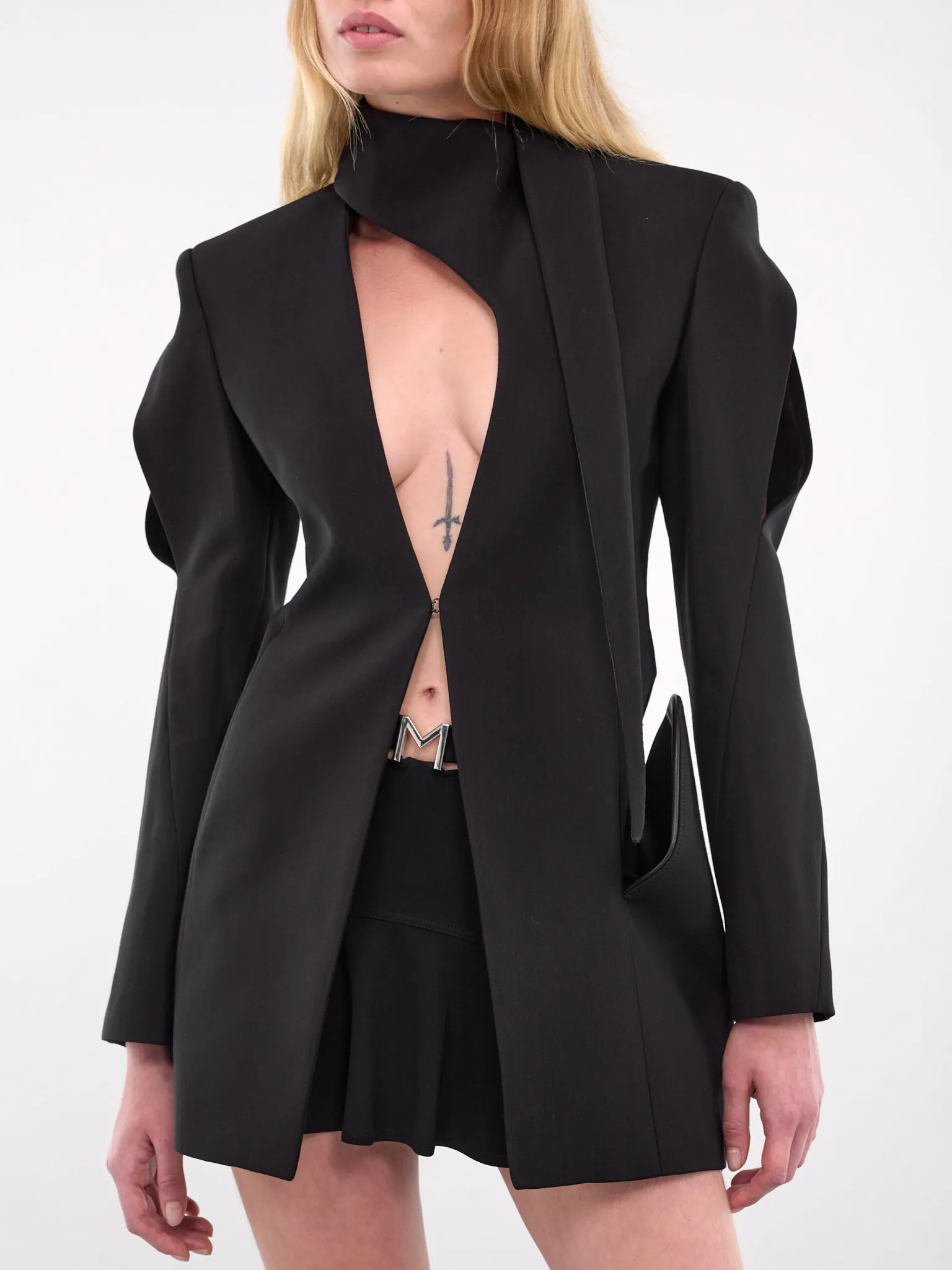Cut-Out Tailored Blazer (24W1VE0439182-BLACK) sold by lorenzo product image thumbnail 4