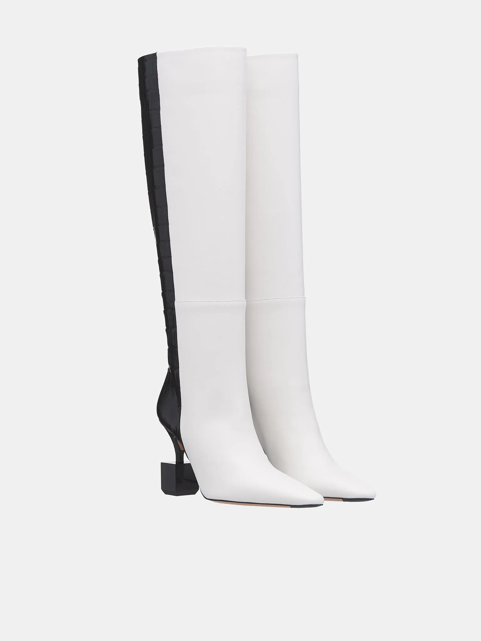 The Bisou Boots (243FO150-4301-BLACK-WHITE) sold by lorenzo product image thumbnail 2