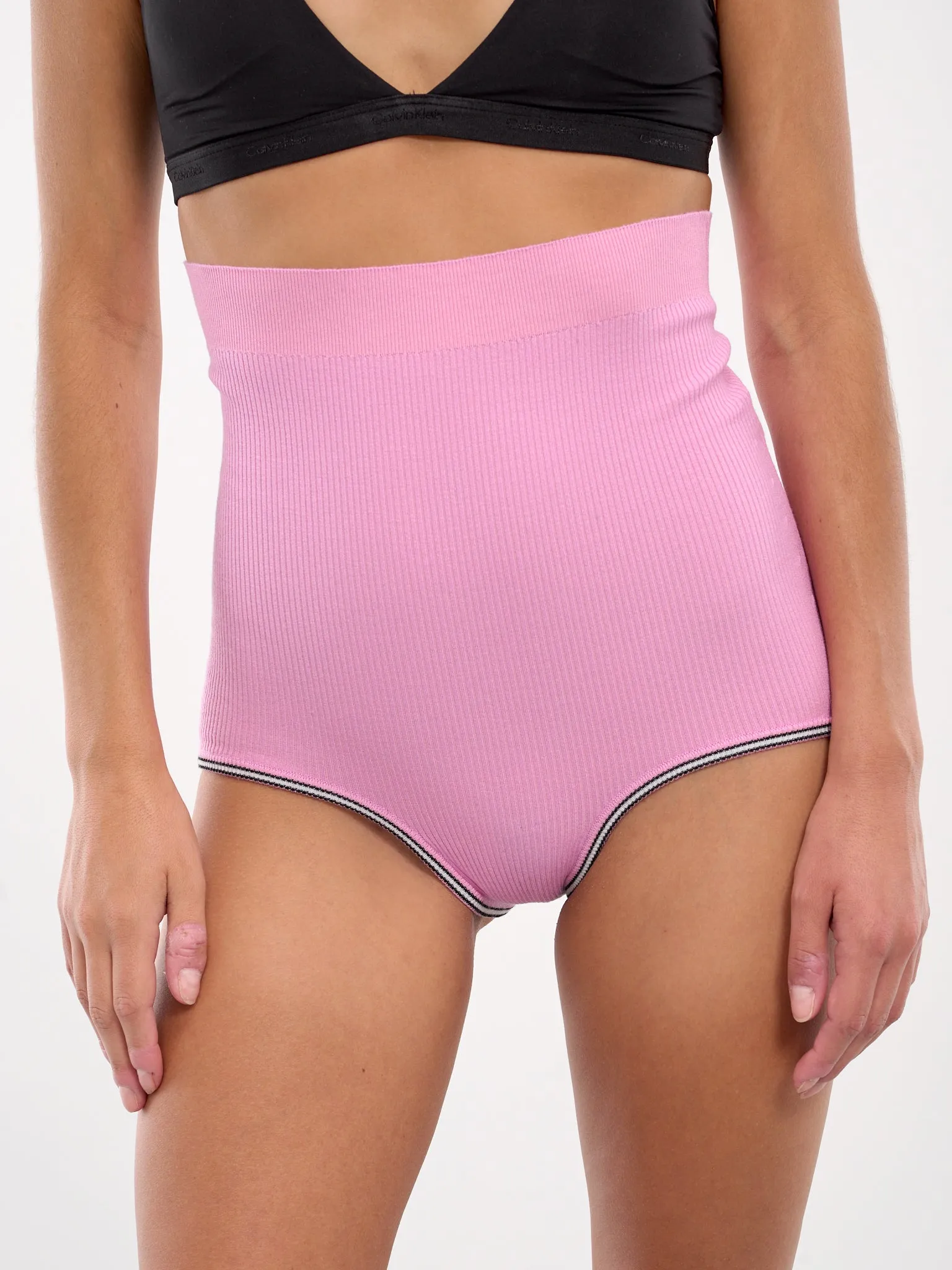 The Spiaggia Knit Shorts (243KN508-2414-MULTI-PINK) sold by lorenzo product image thumbnail 5