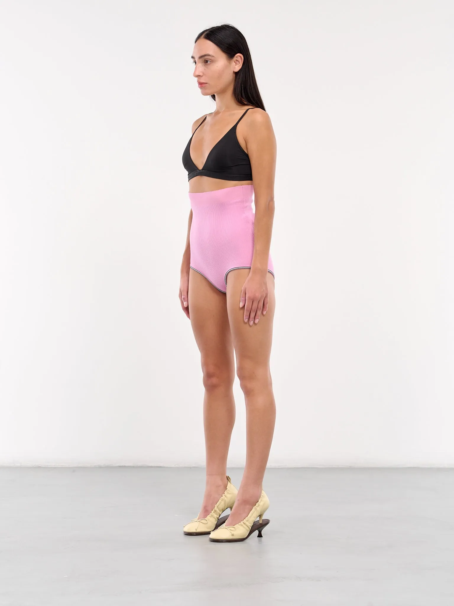 The Spiaggia Knit Shorts (243KN508-2414-MULTI-PINK) sold by lorenzo product image thumbnail 2