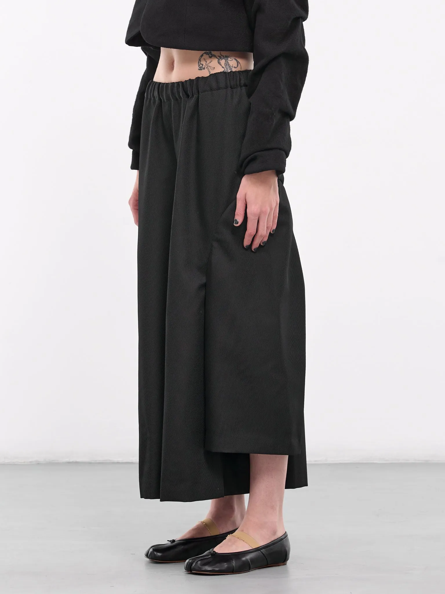 Draped Elastic Trousers (GN-P014-051-BLACK) sold by lorenzo product image thumbnail 2