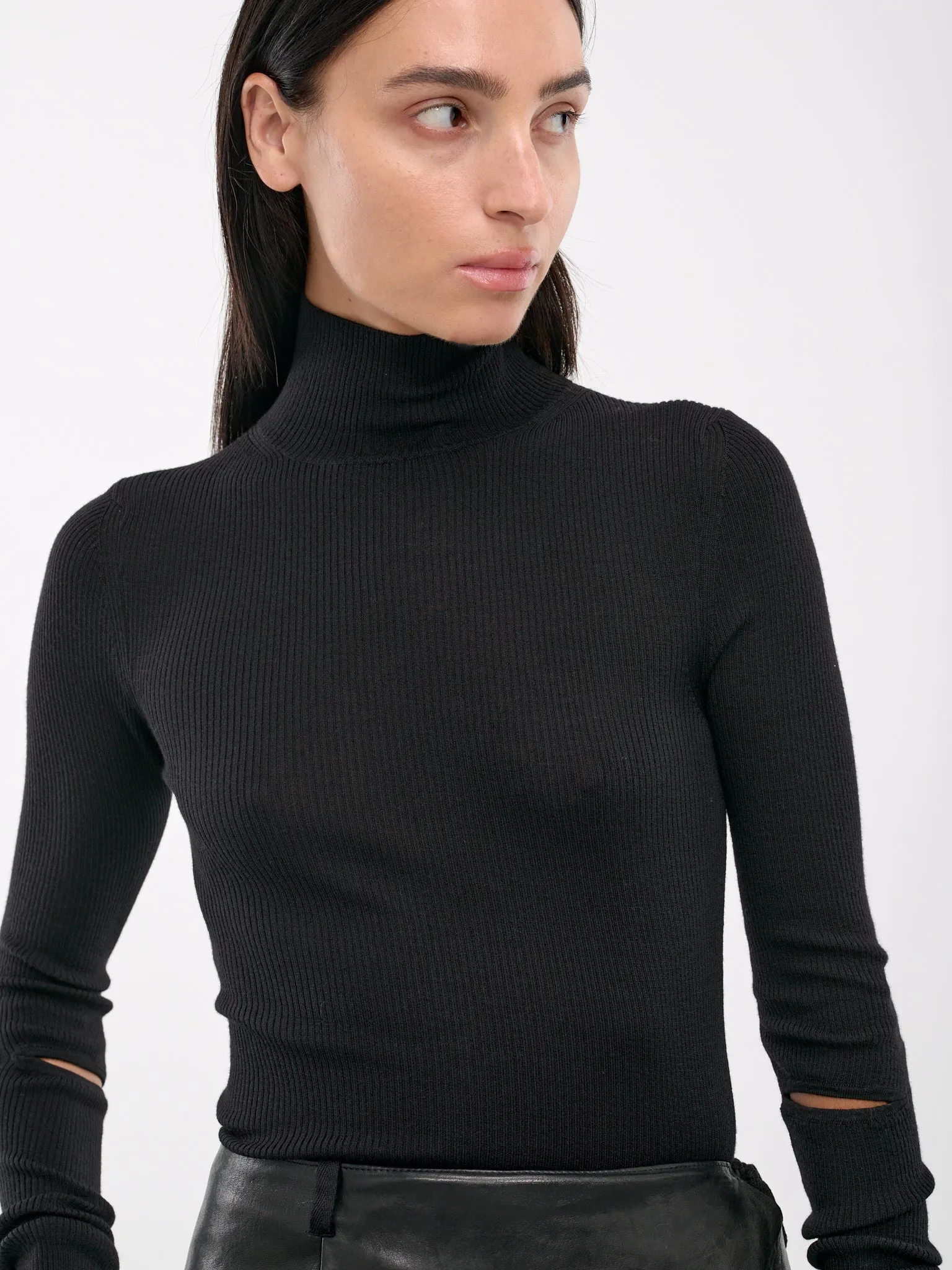 Olenka Ribbed Turtleneck (B0012284-KN043-BLACK) sold by lorenzo product image thumbnail 5