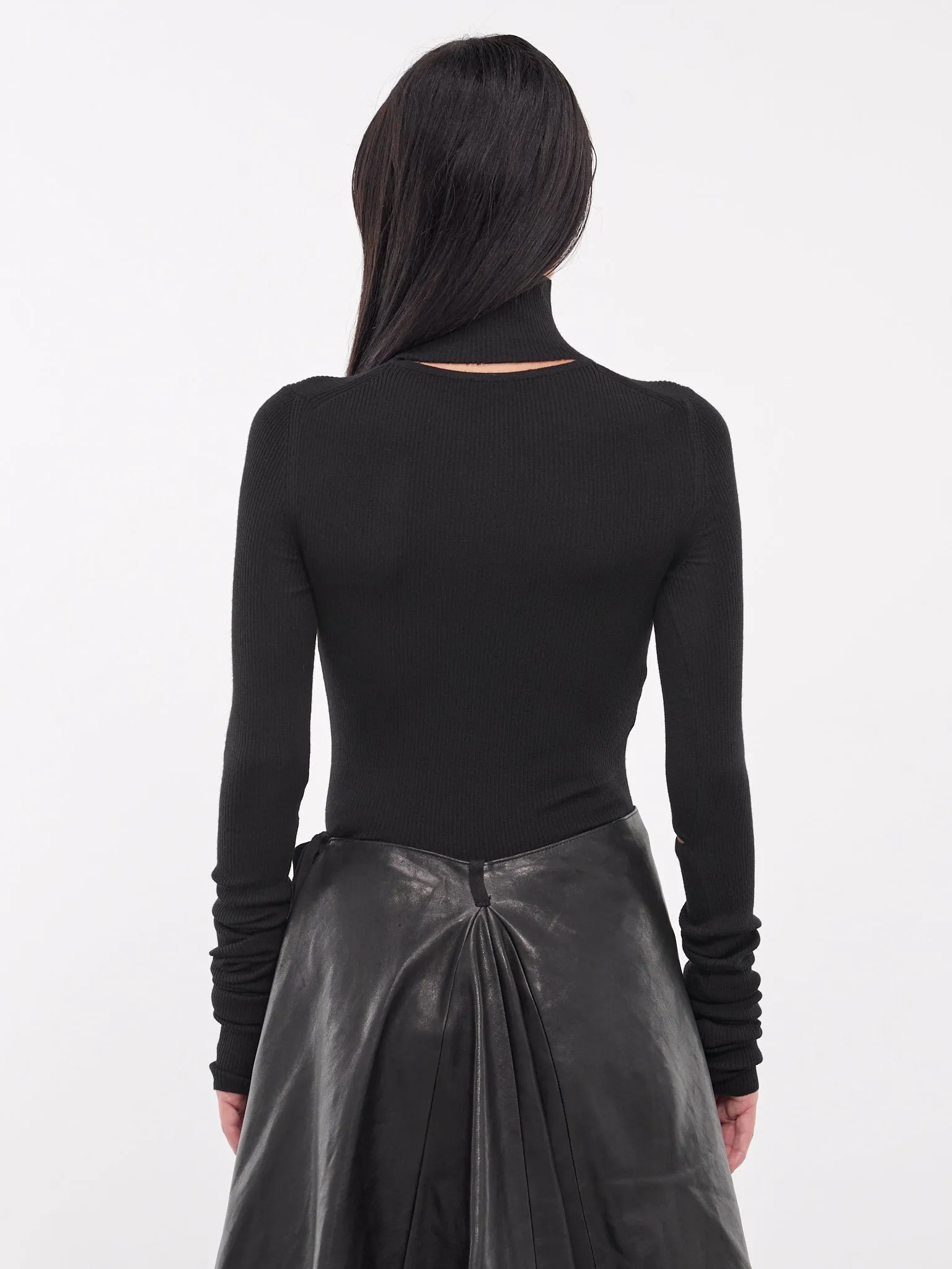 Olenka Ribbed Turtleneck (B0012284-KN043-BLACK) sold by lorenzo product image thumbnail 3