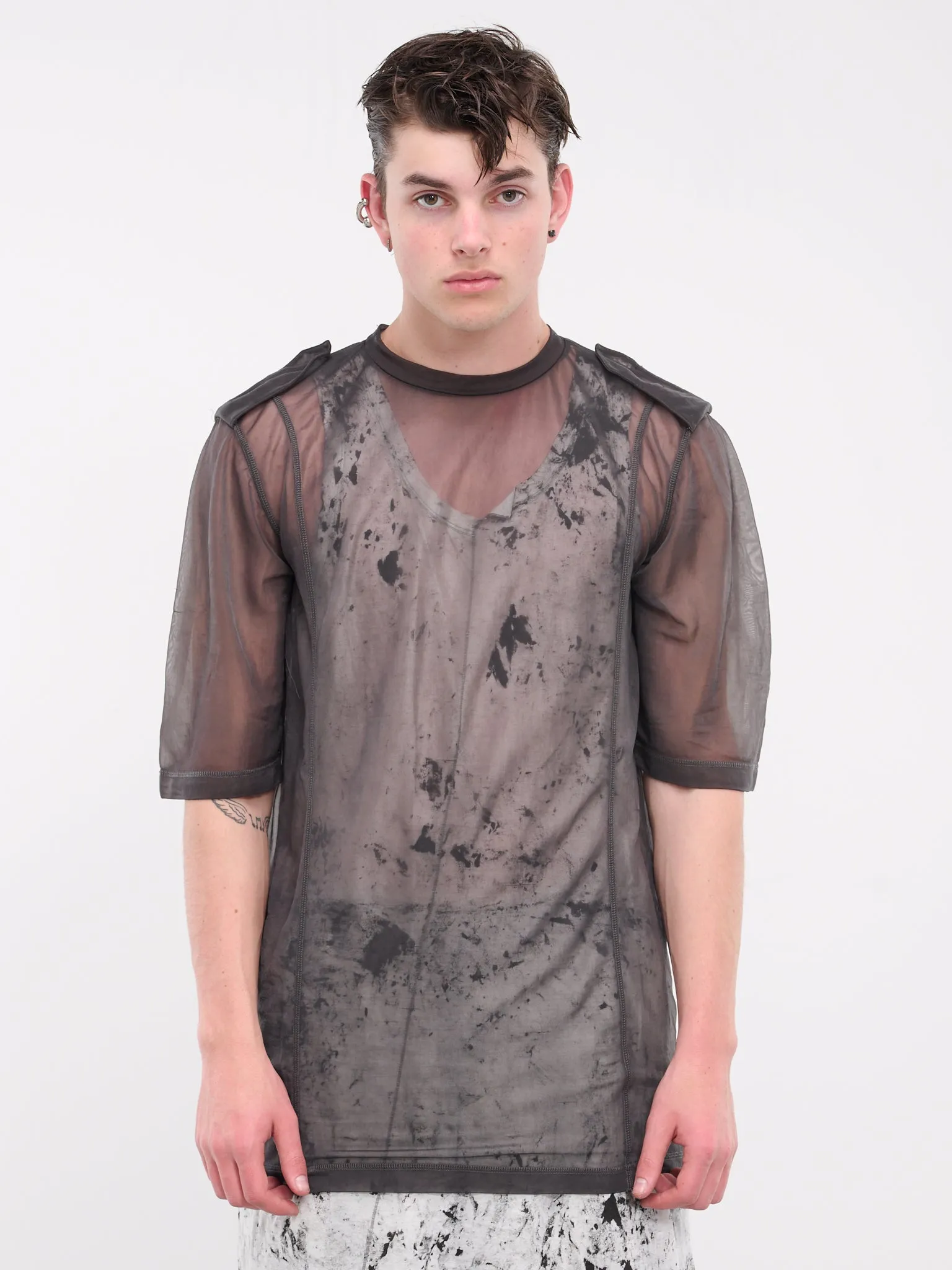 Regiment Tee (JJ1020-BEIGE) sold by lorenzo