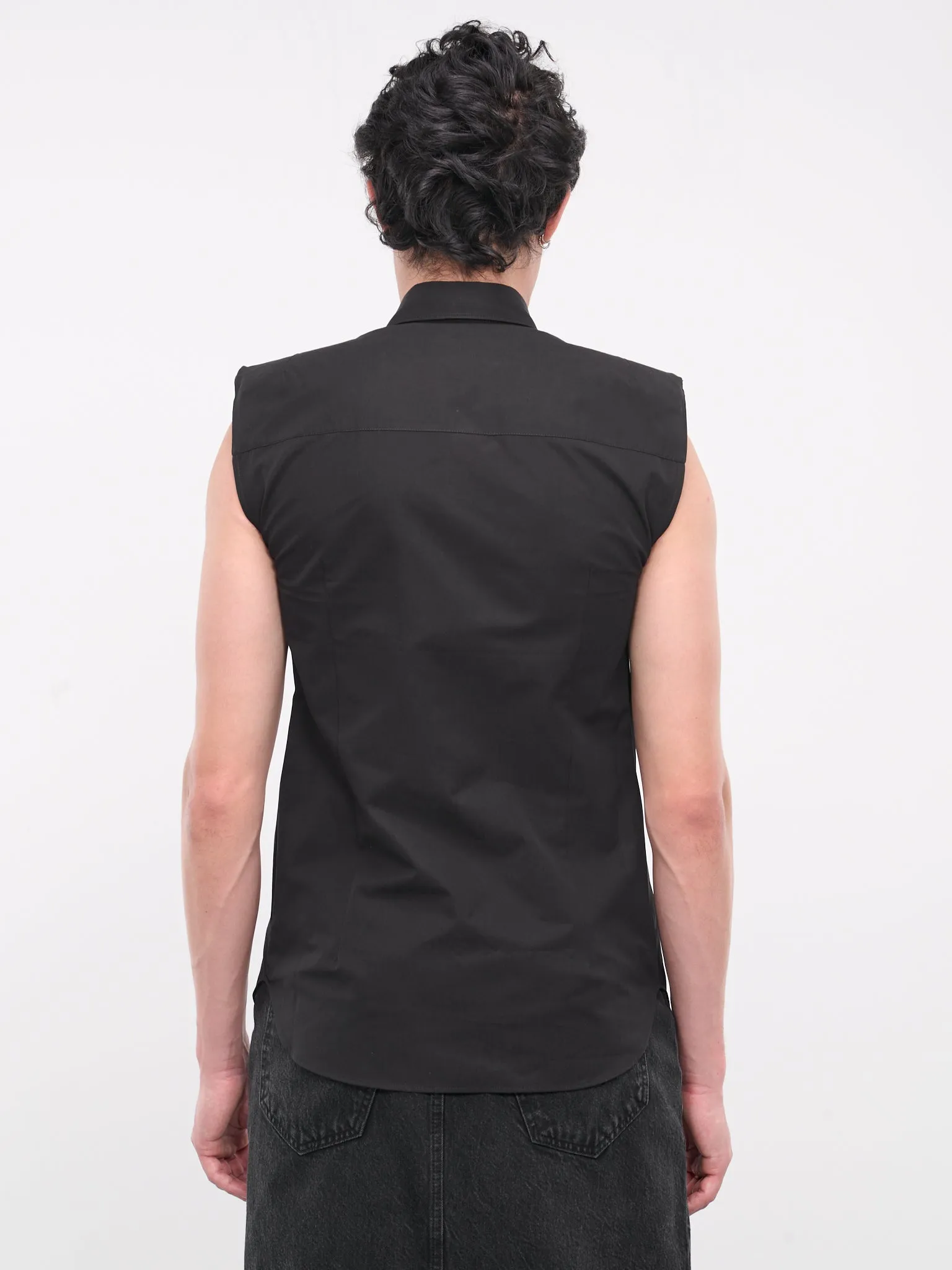 Collarbone Sleeveless Shirt (S1USH05-BLACK) sold by lorenzo product image thumbnail 3
