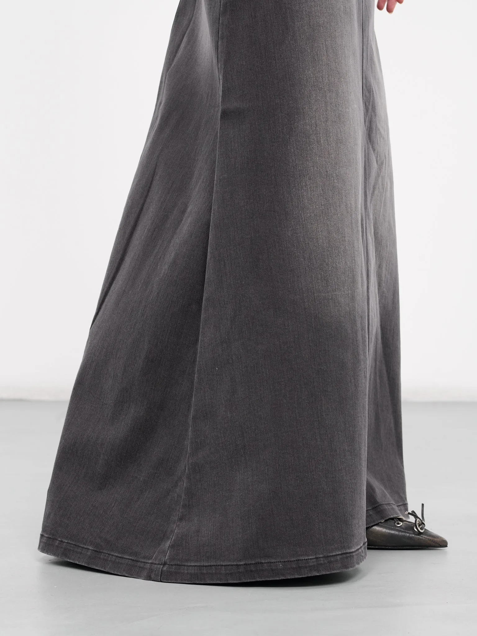 Denim Washed Long Skirt (SK-08BK-BLACK) sold by lorenzo product image thumbnail 4