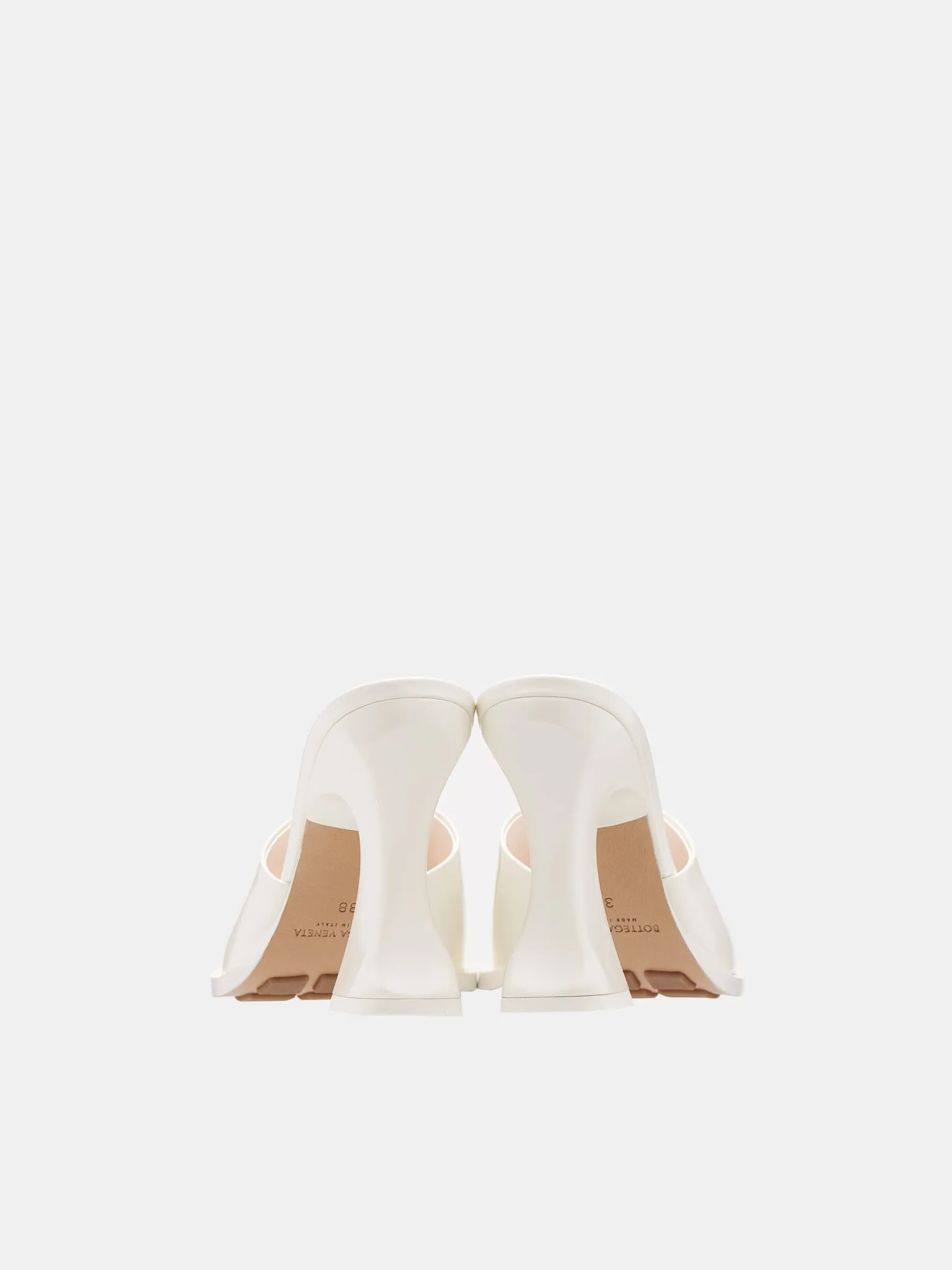 Cha-Cha Mule (787038V4BO0-9013-WHITE) sold by lorenzo product image thumbnail 4