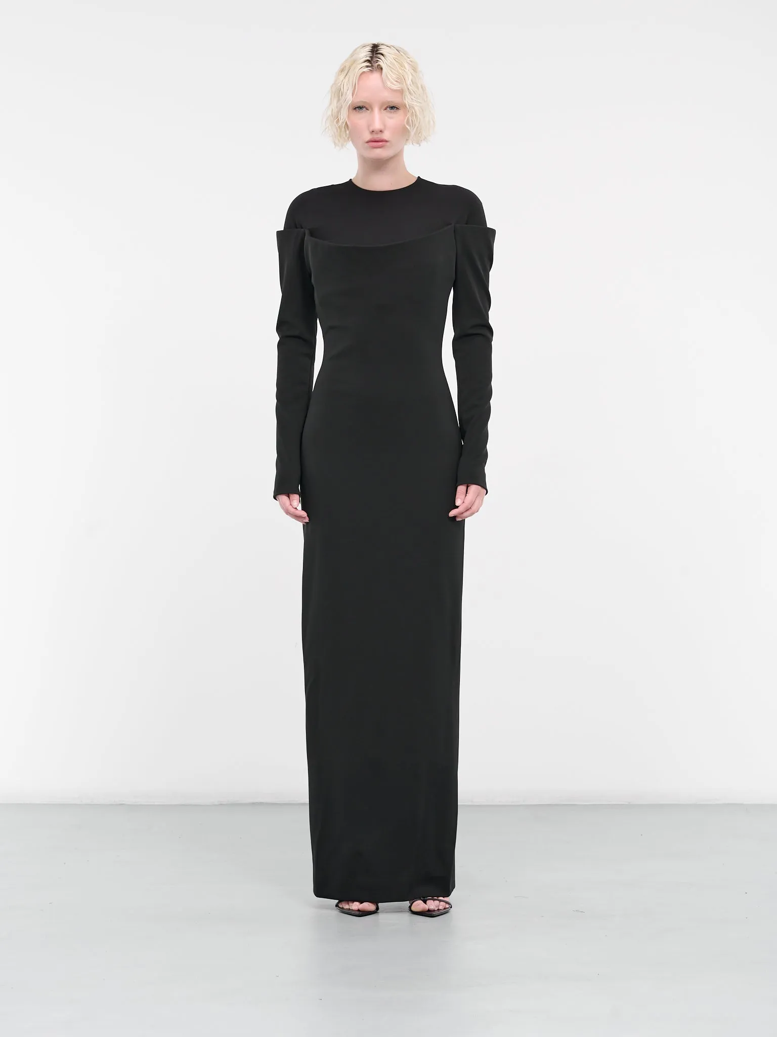La Robe Sabre (241DR133-1036-BLACK) sold by lorenzo