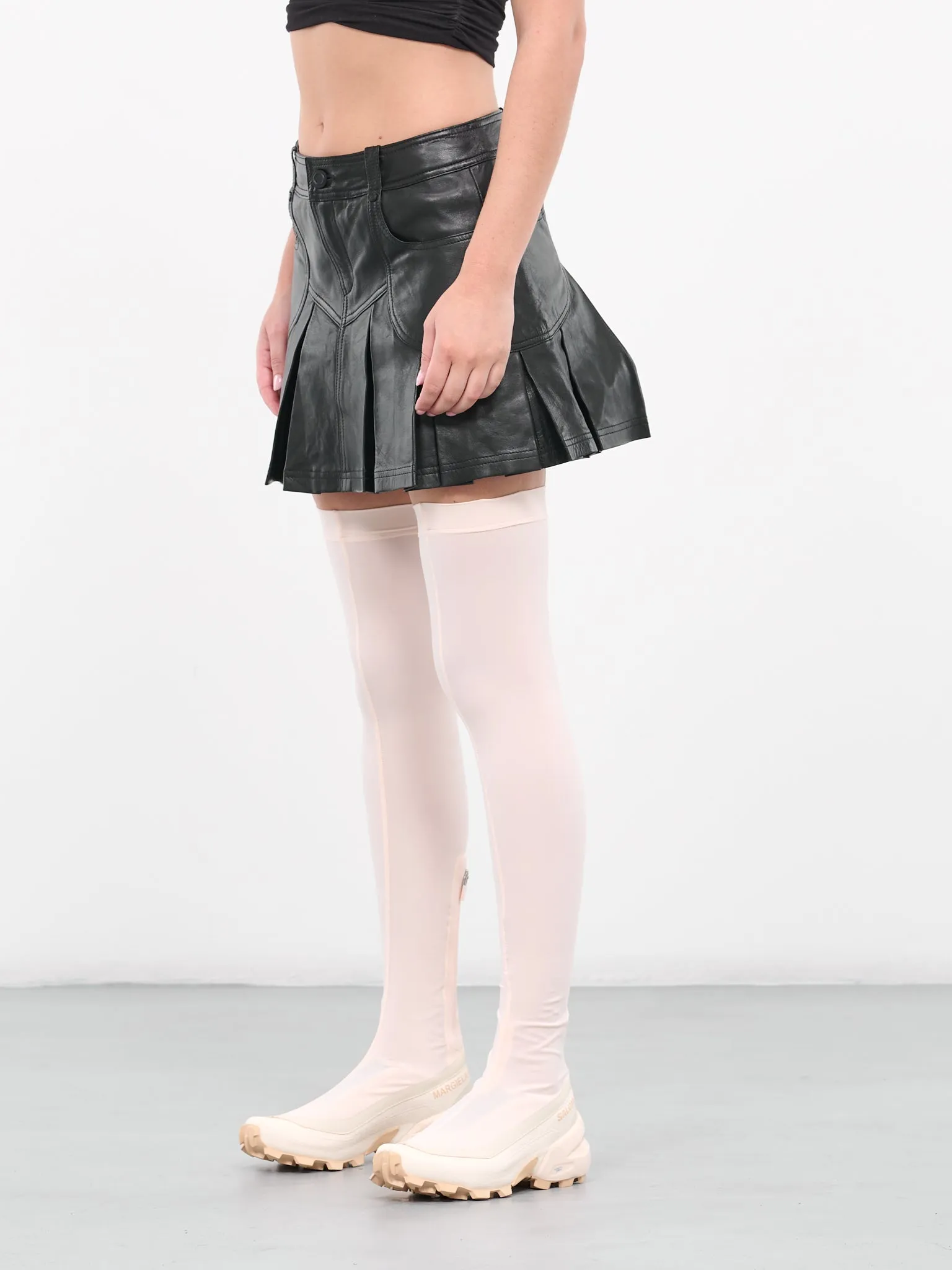 Salomon Crosswader High Boots (S66WW0073-P5741-H9590-PEACH) sold by lorenzo product image thumbnail 2