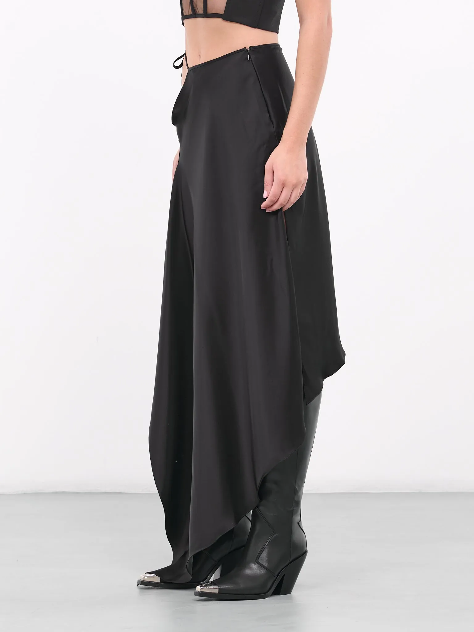 Cut-Out Satin Skirt (DK05S-BLACK) sold by lorenzo product image thumbnail 2