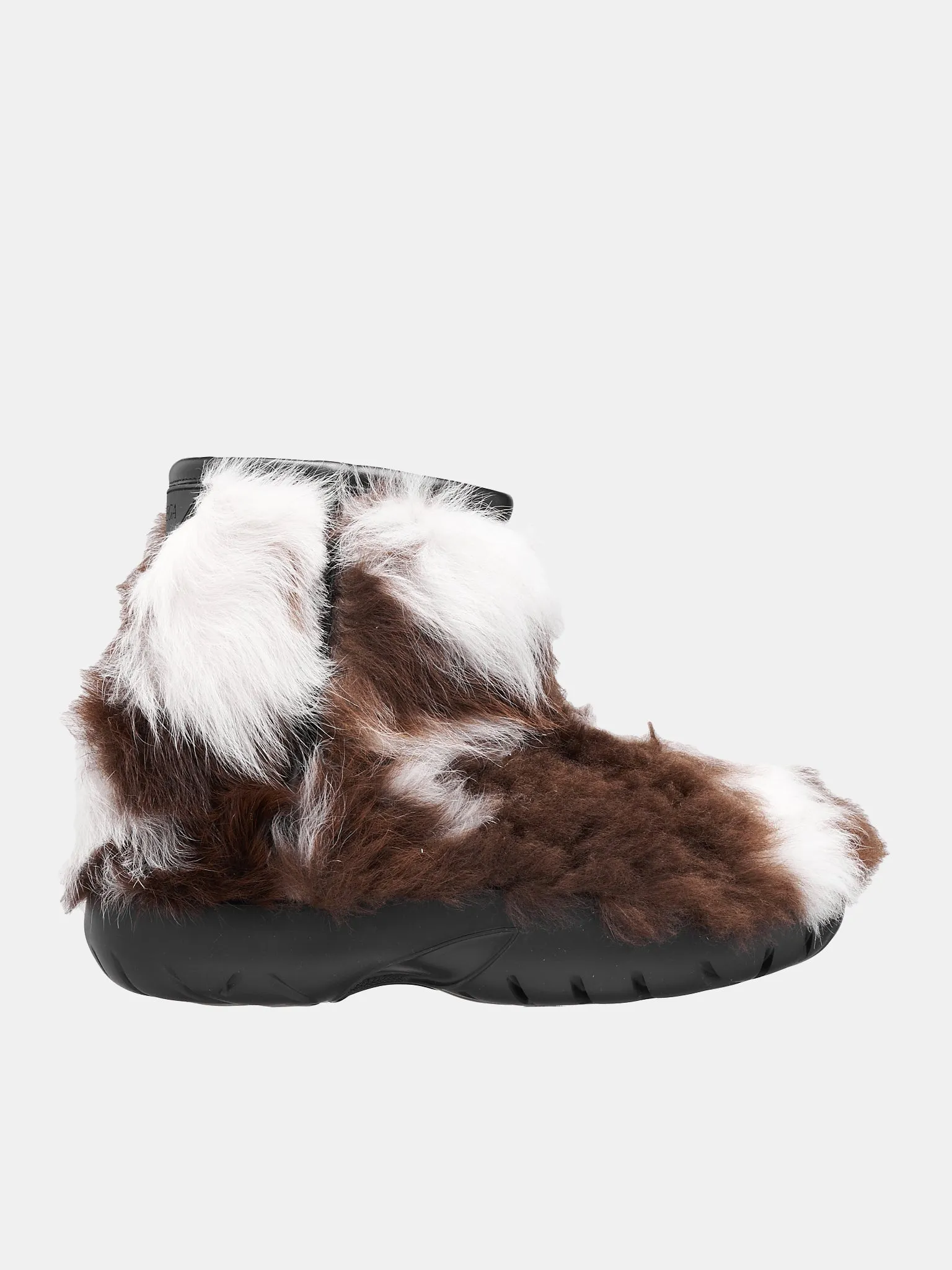 Snap Boot (764437V3J90-9218-102-NATURALE) sold by lorenzo