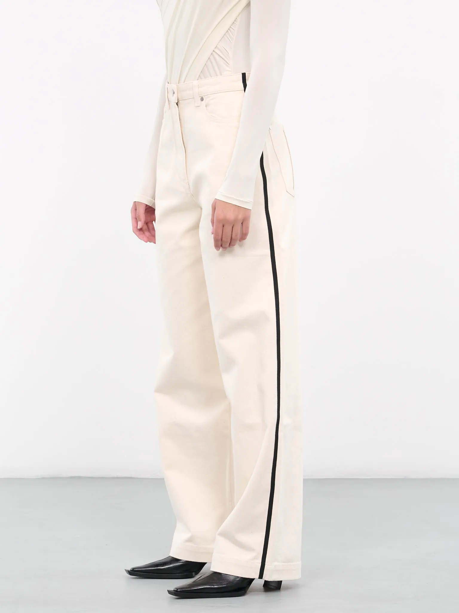 Oversized Jeans (PD-U-172-DE-OFF-WHITE) sold by lorenzo product image thumbnail 2