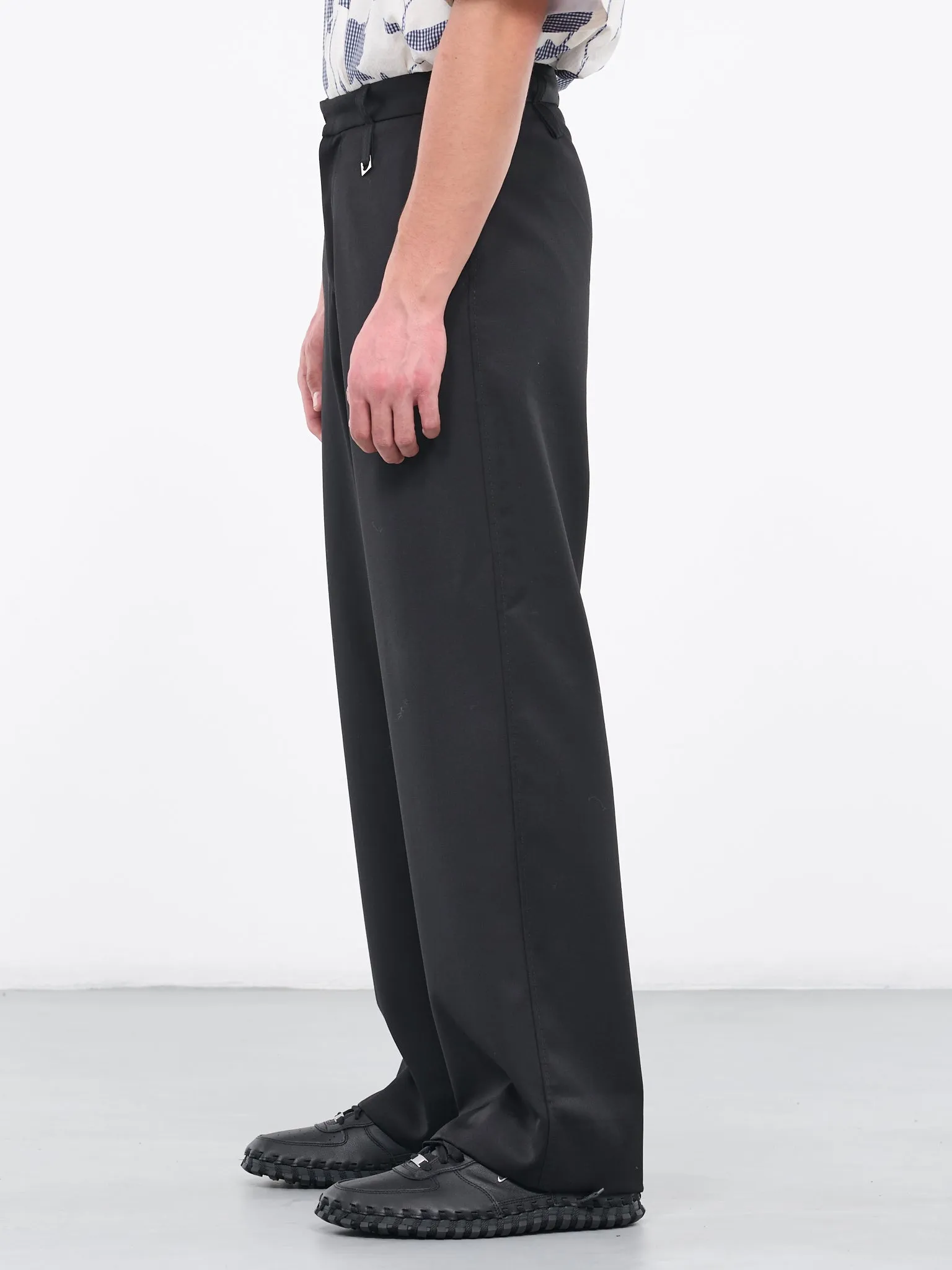 Le pantalon Piccinni (236PA054-1333-BLACK) sold by lorenzo product image thumbnail 2