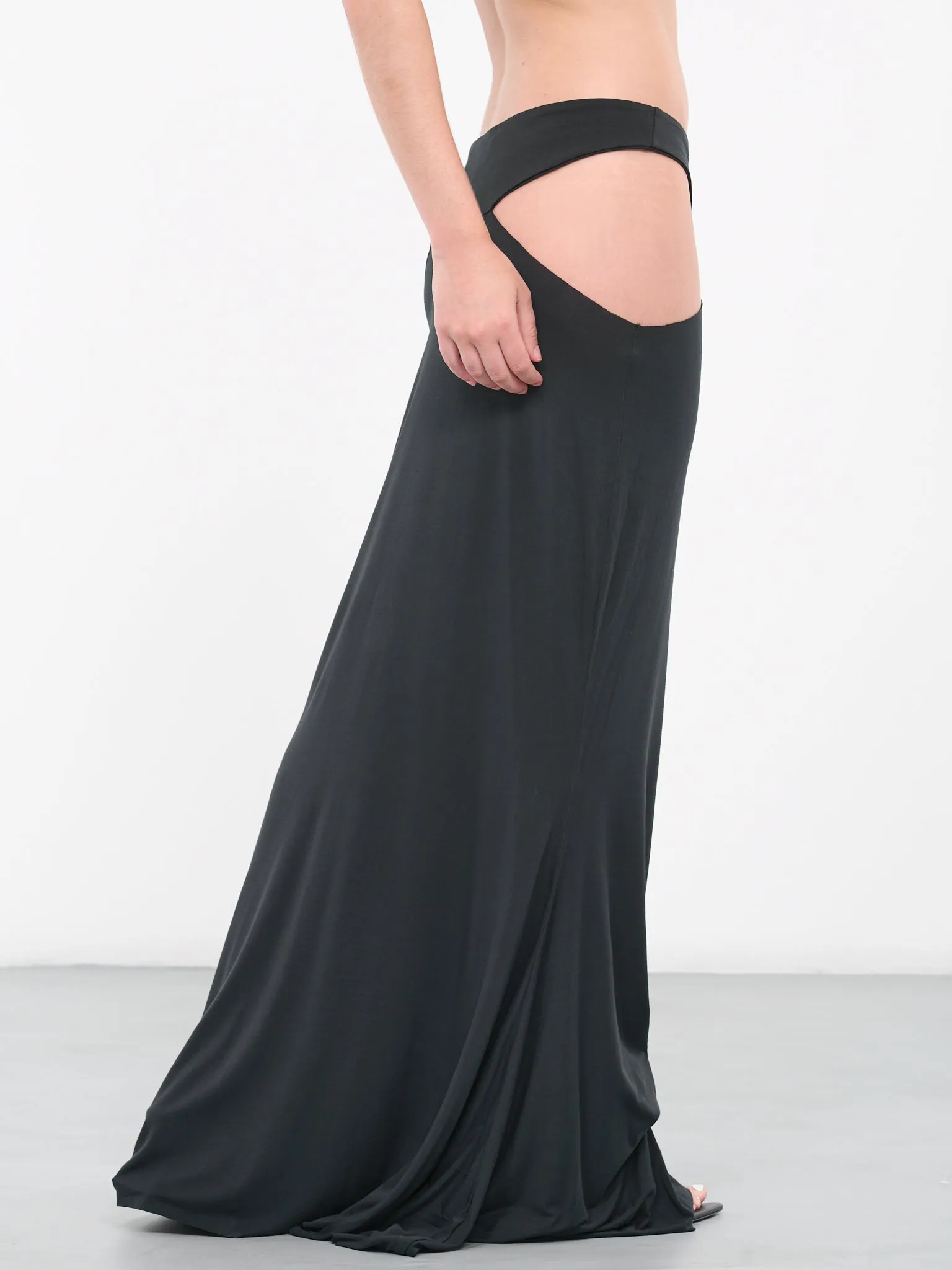Defiant Maxi Skirt (DFSS23SKT03-BLACK) sold by lorenzo product image thumbnail 4
