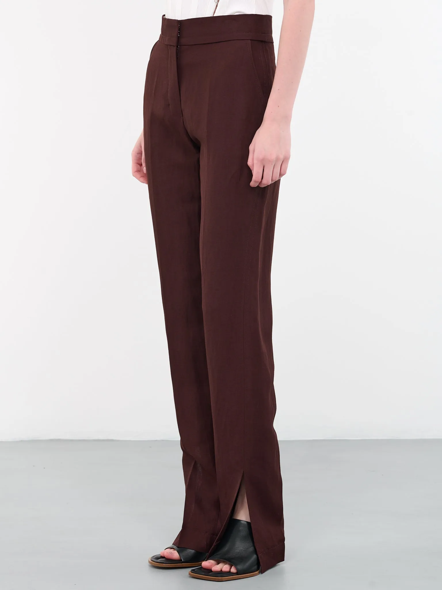 Le Pantalon Tibau (231PA038-1341-880-DARK-BROWN) sold by lorenzo product image thumbnail 2