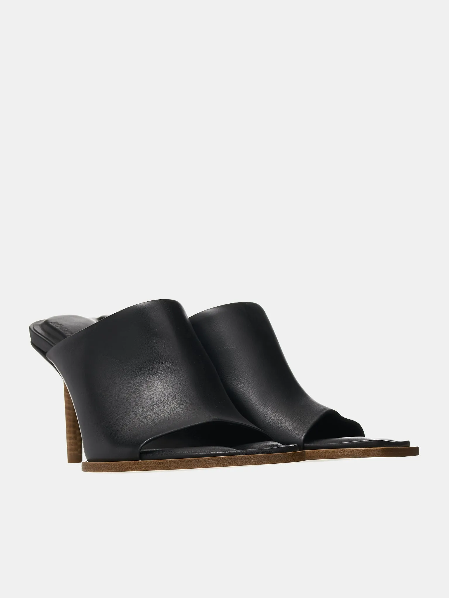 Les Mules Rond Carré (231FO047-3073-990-BLACK) sold by lorenzo product image thumbnail 2