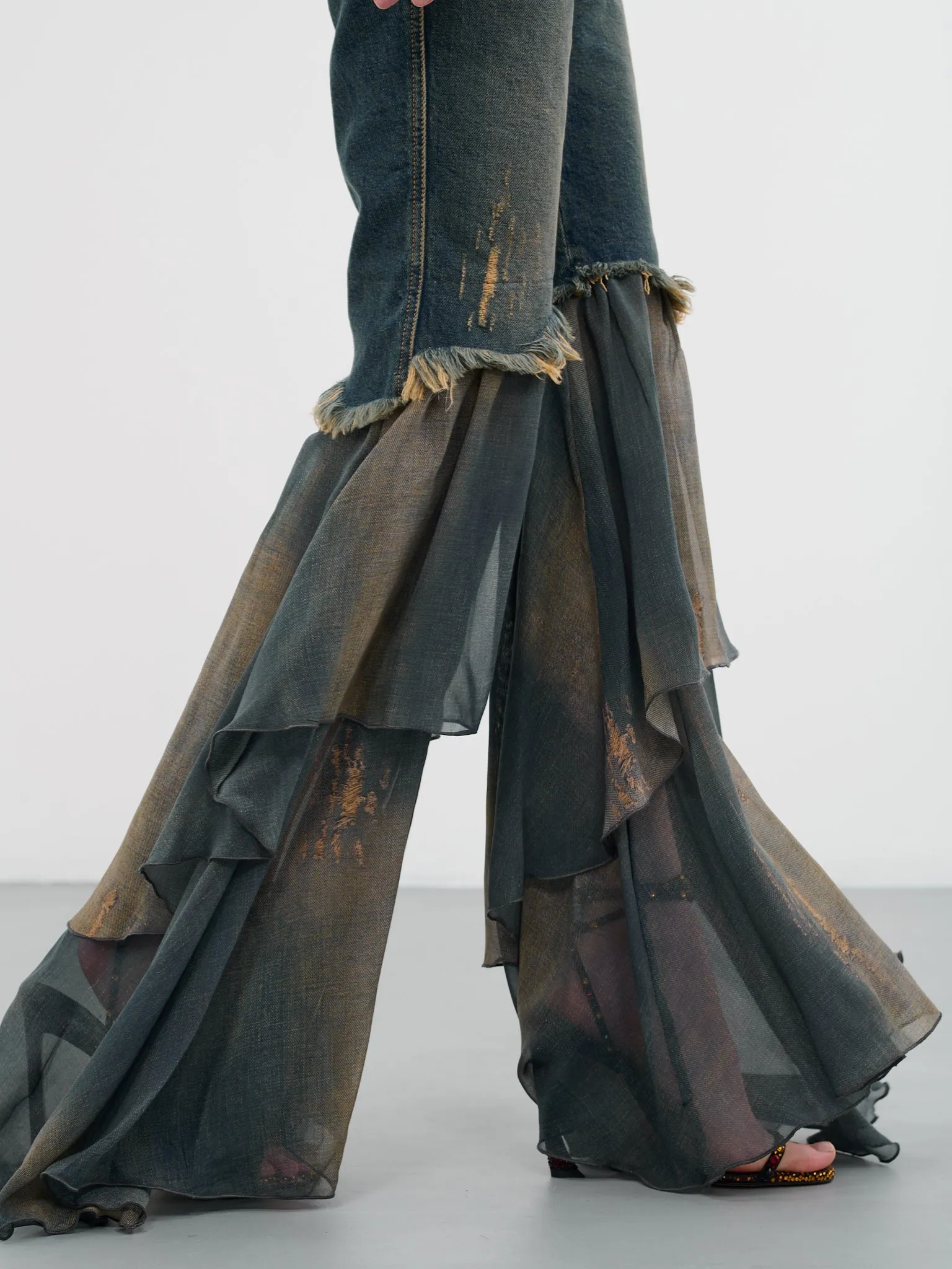 Flounce Chiffon Jeans (4J014A-C6F18-PEACOAT-WARM-SAND) sold by lorenzo product image thumbnail 5