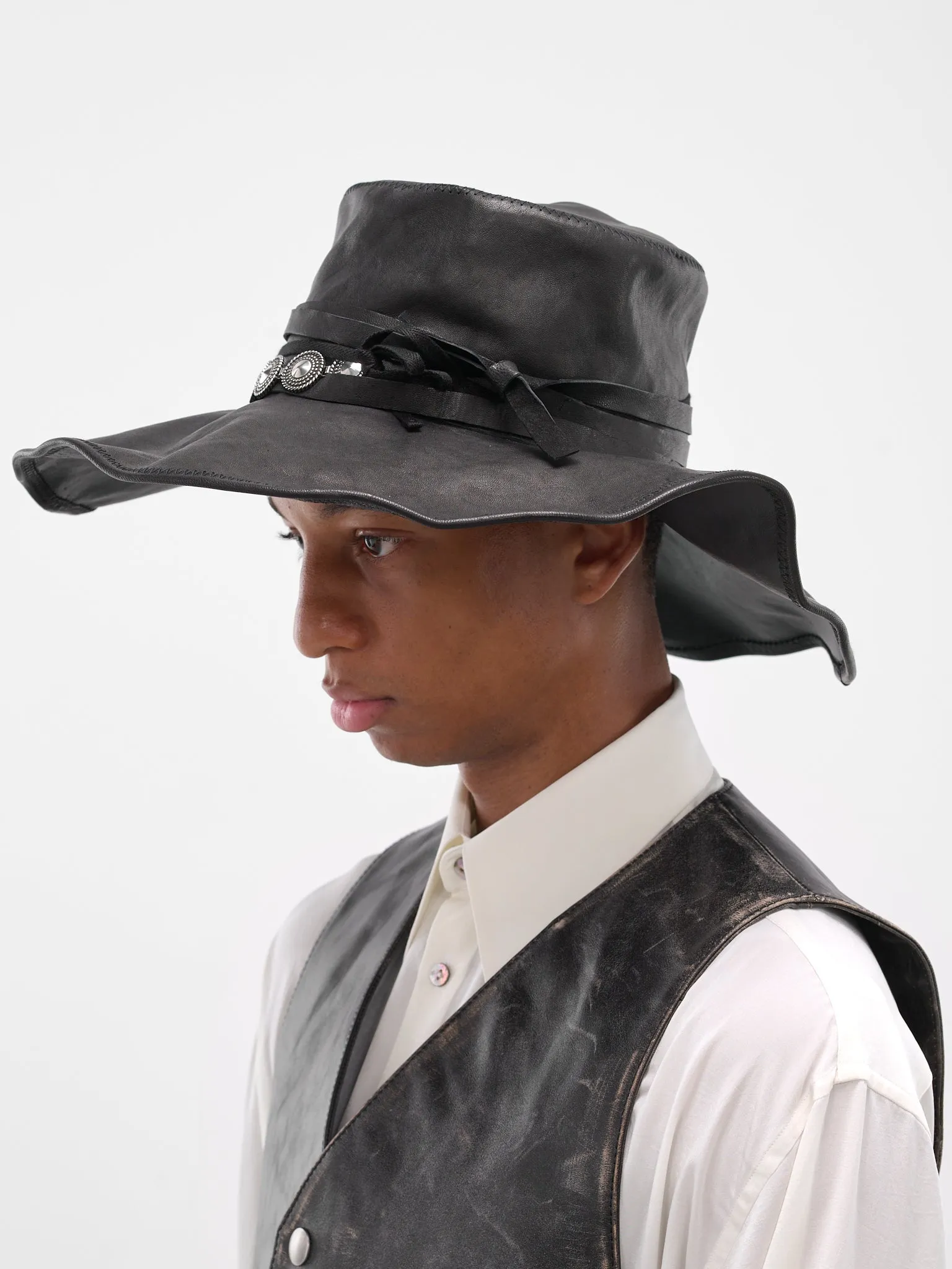 Black Lamb Silver Button Hat (B0013644-LT137-BLACK) sold by lorenzo product image thumbnail 2